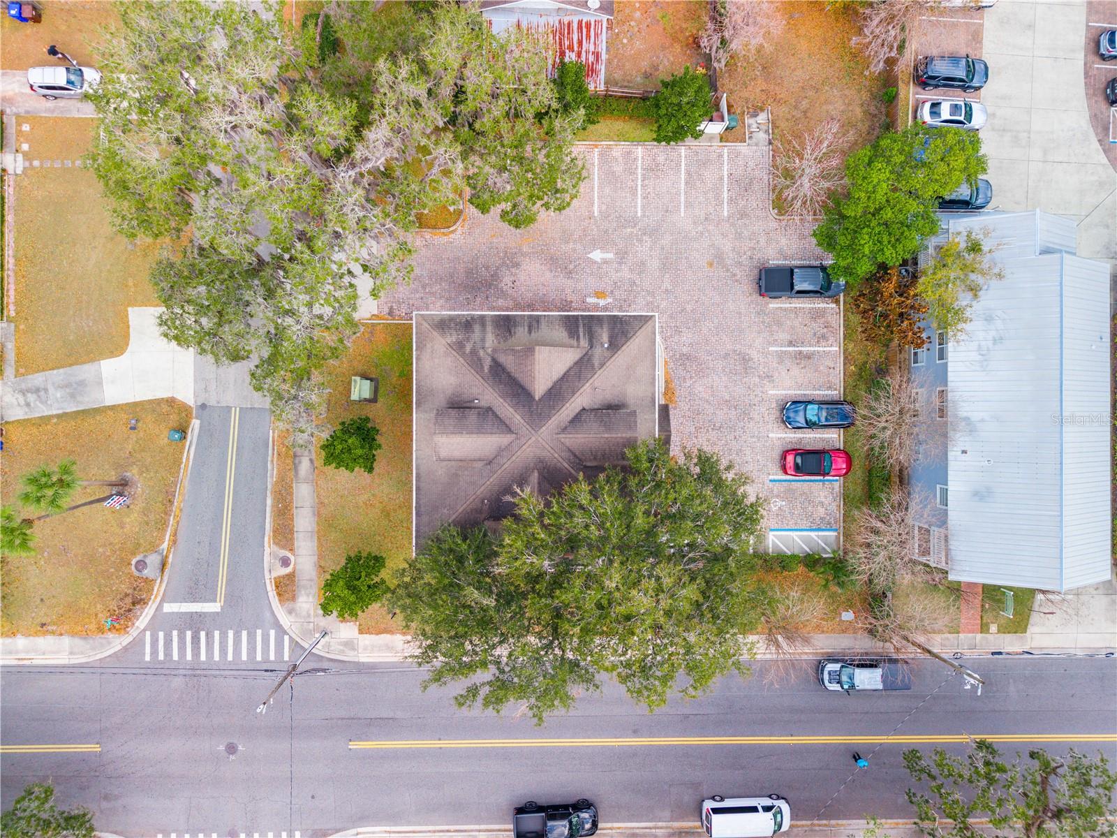 Image 8 of 50 For 815 Mabbette St  101