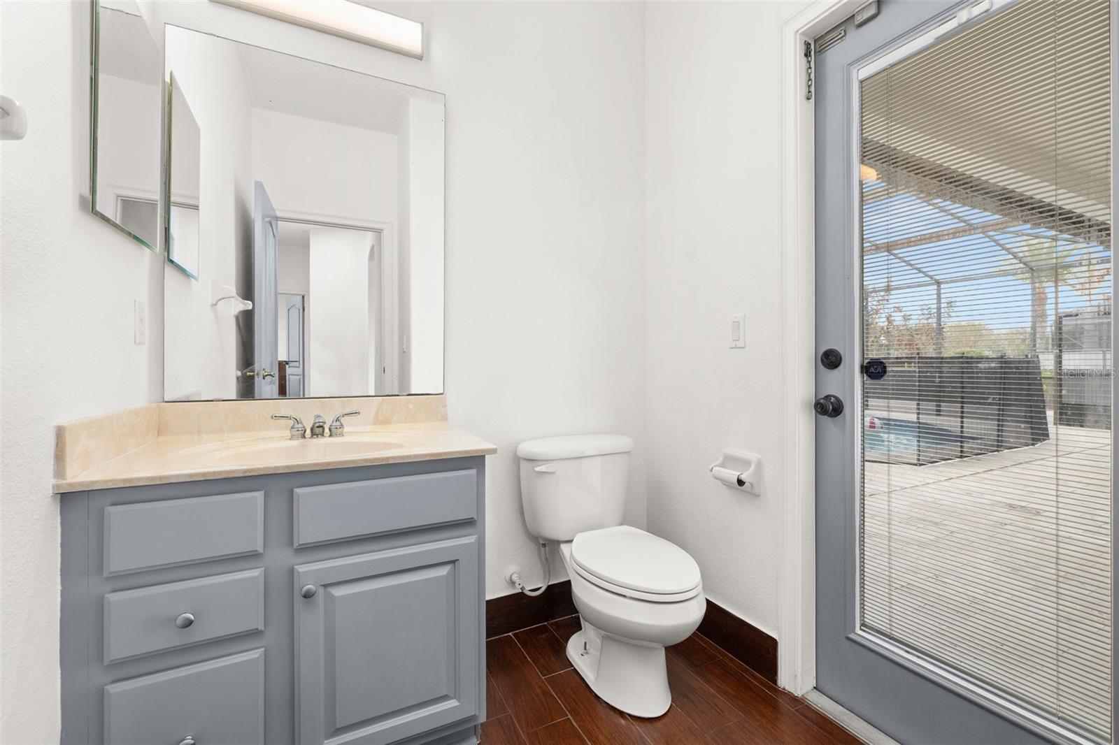 Image 32 of 65 For 9484 Walnut Crest Drive