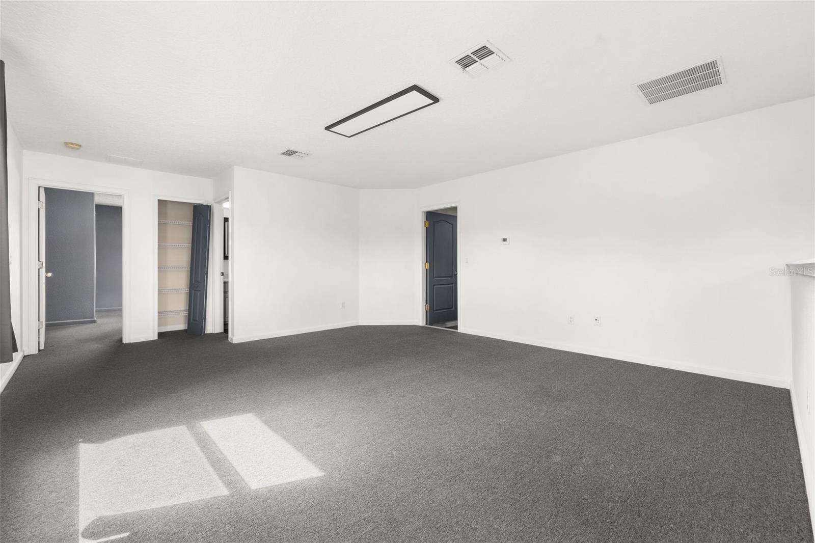 Image 40 of 65 For 9484 Walnut Crest Drive