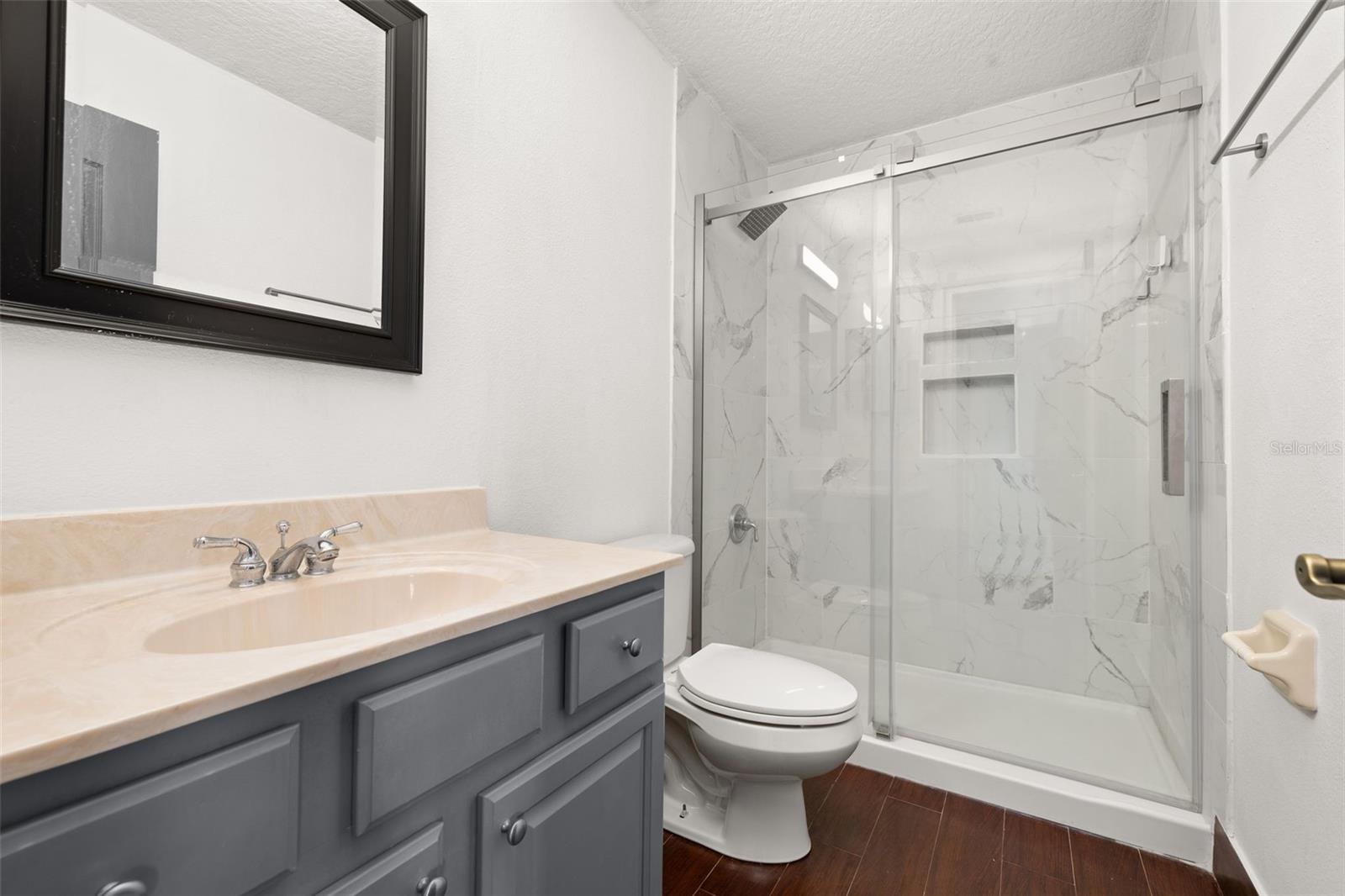 Image 42 of 65 For 9484 Walnut Crest Drive