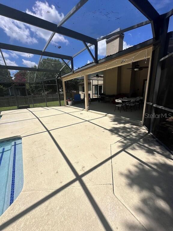 Image 4 of 18 For 8804 Bay Vista Court