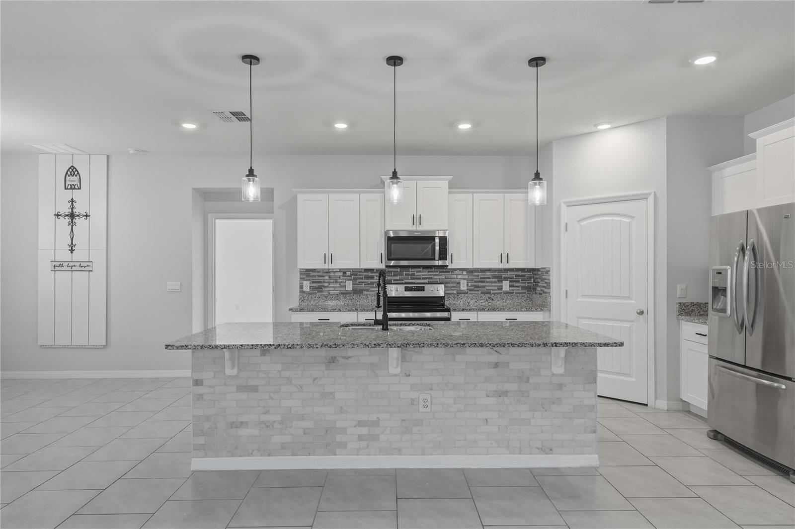 Image 24 of 65 For 1636 Barberry Drive