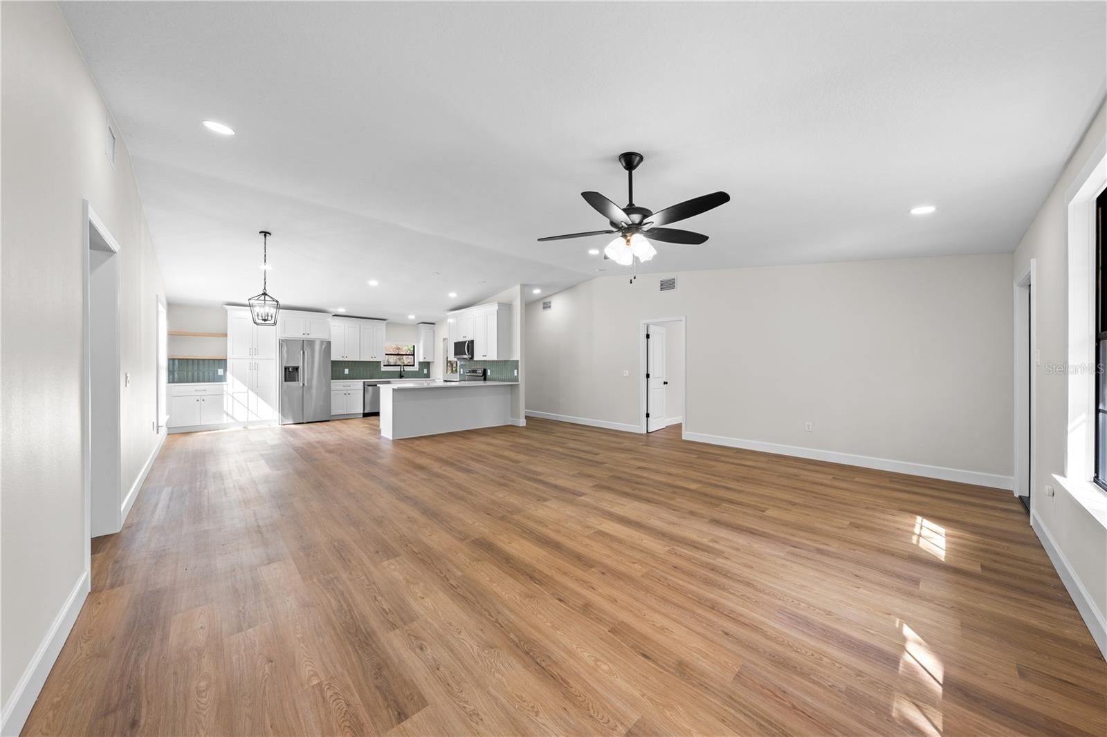 Image 10 of 51 For 5824 Dease Rd