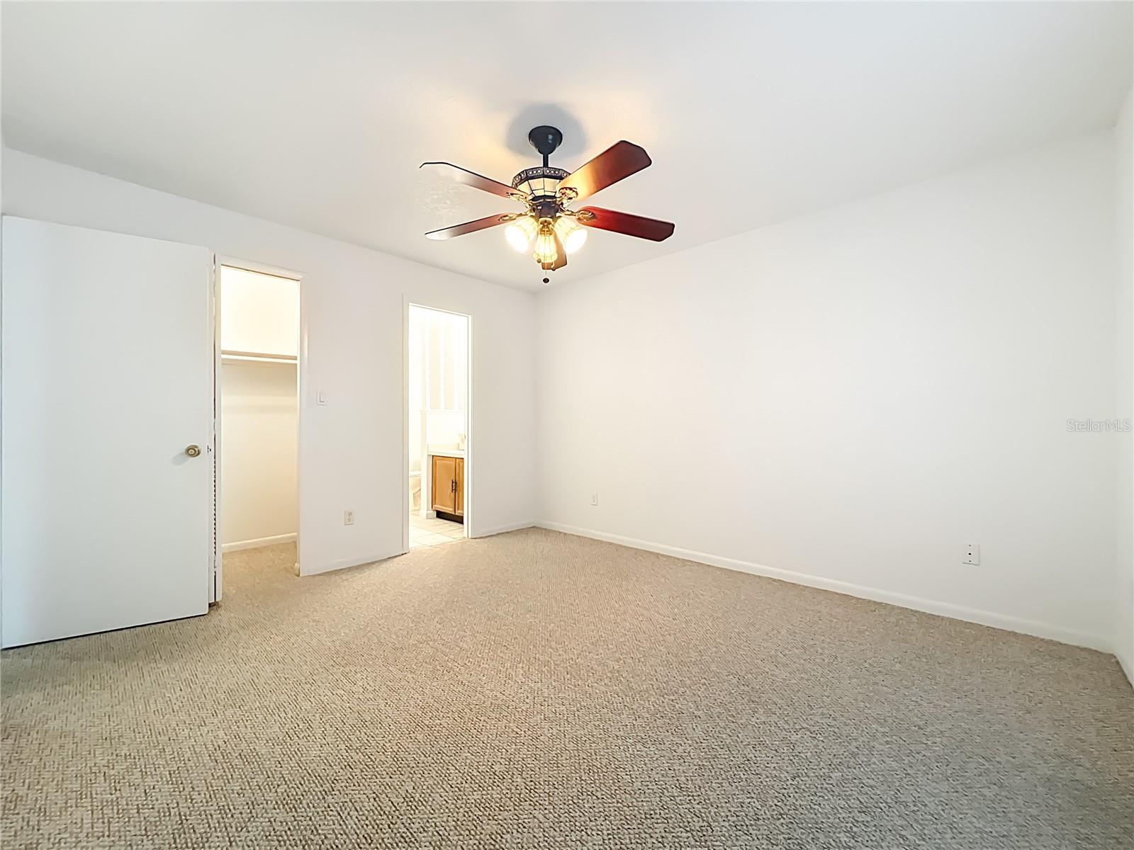 Image 31 of 49 For 9467 Lake Lotta Circle