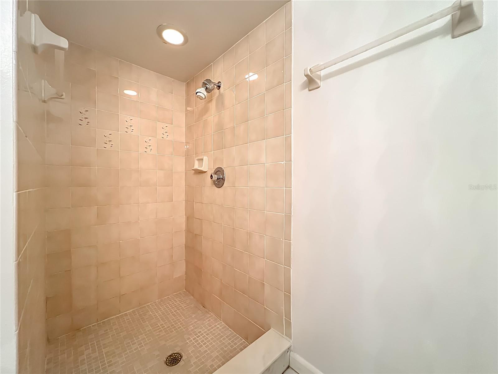 Image 35 of 49 For 9467 Lake Lotta Circle