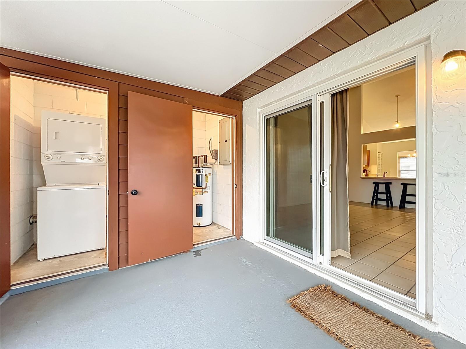 Image 39 of 49 For 9467 Lake Lotta Circle