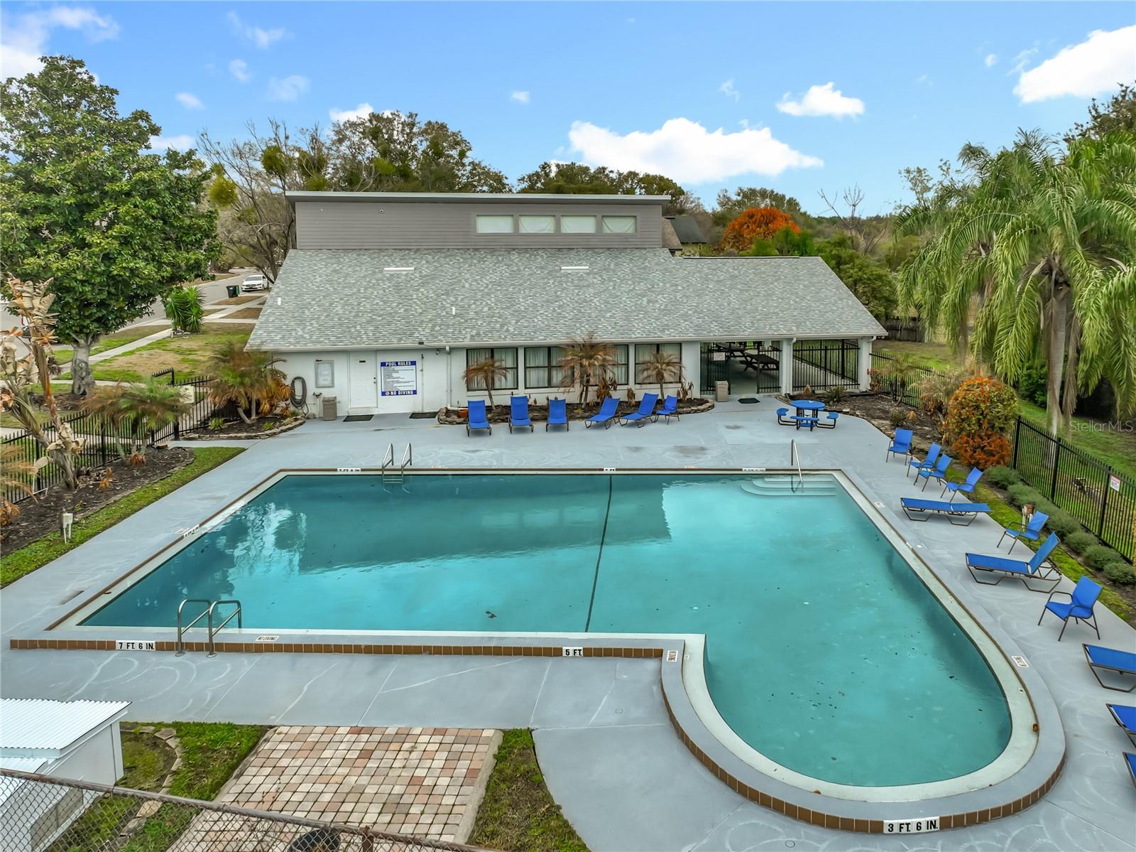 Image 46 of 49 For 9467 Lake Lotta Circle