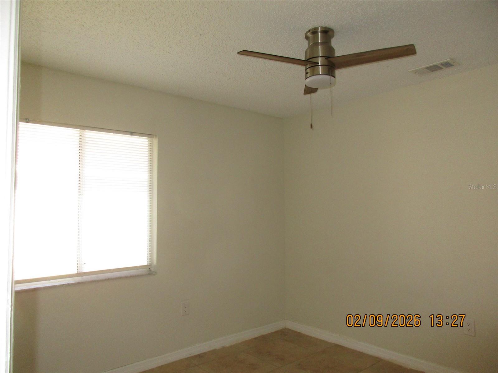 Image 21 of 24 For 185 Seabreeze Circle