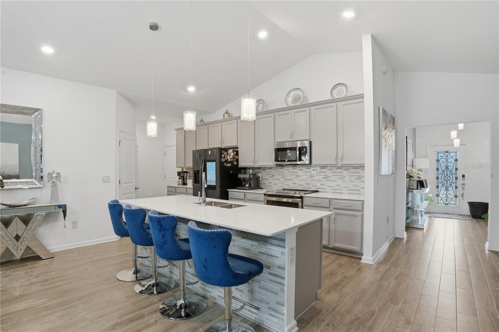 Image 10 of 38 For 500 Watusi Way