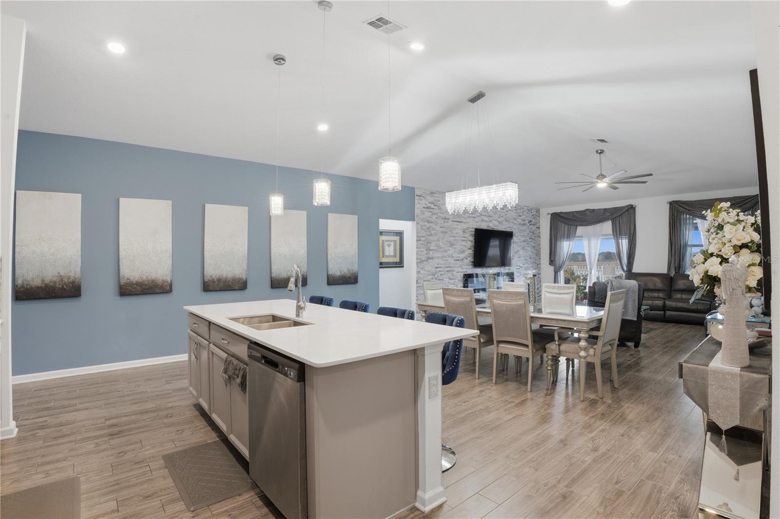 Image 8 of 38 For 500 Watusi Way