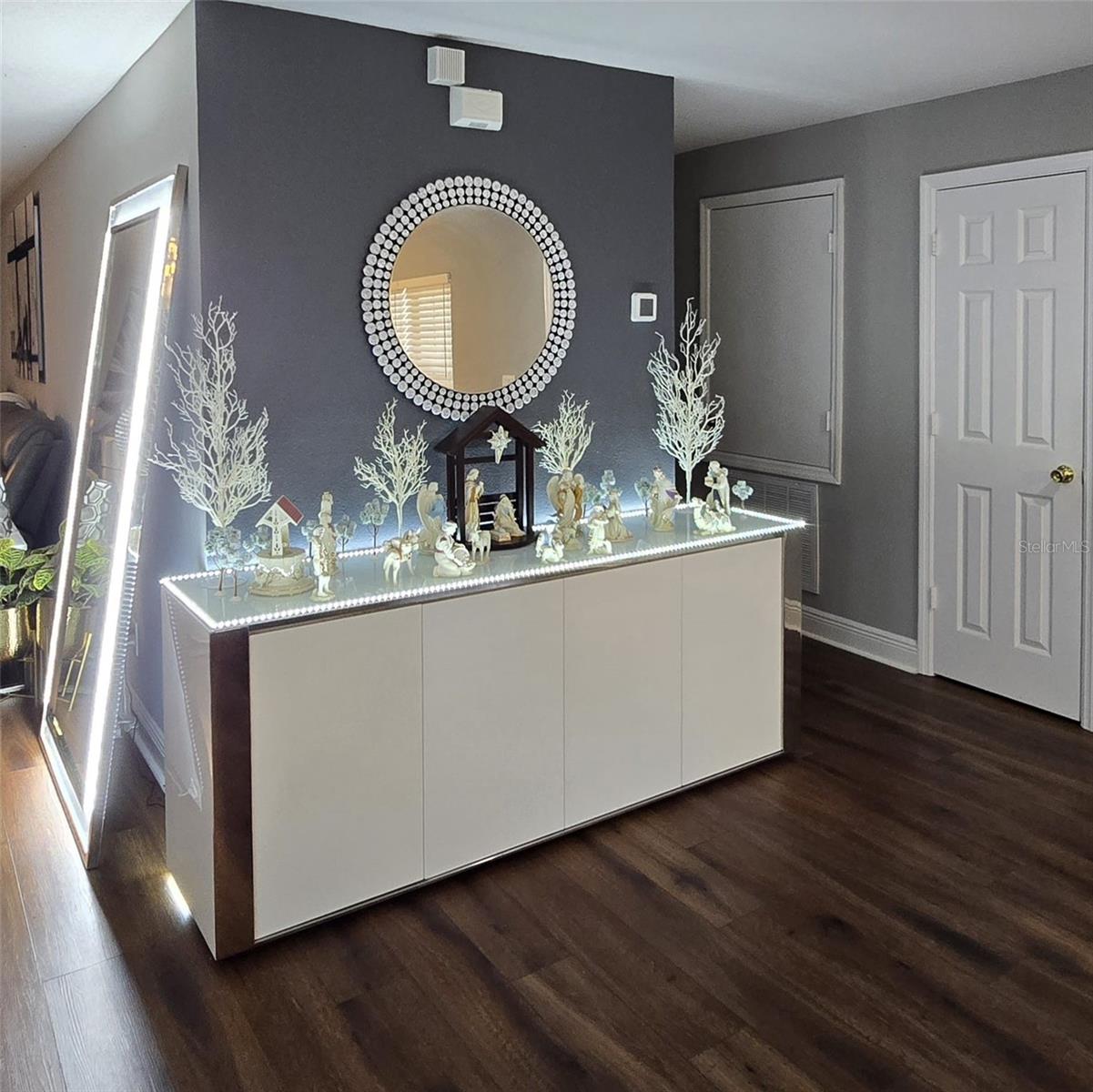 Image 11 of 45 For 1846 Wake Forest Avenue