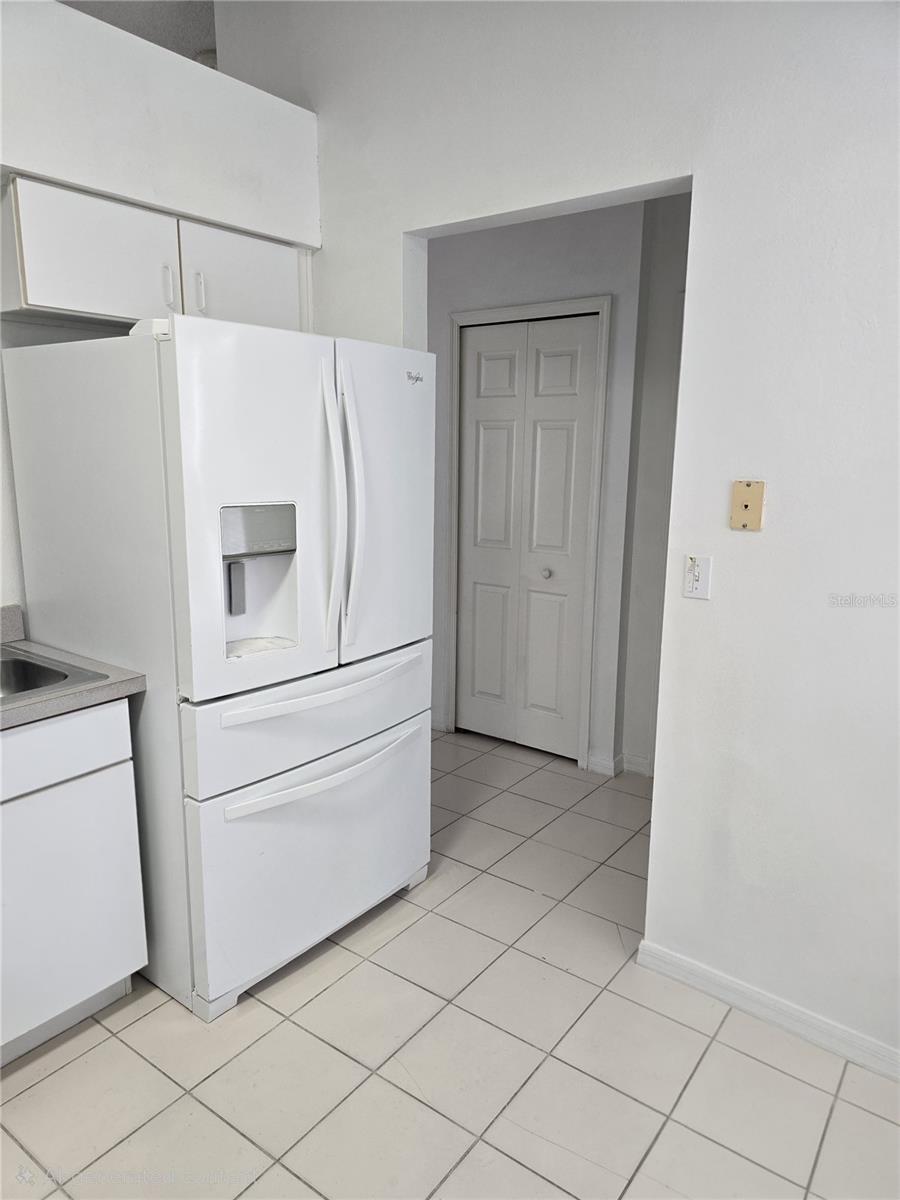 Image 5 of 5 For 11755 Foxglove Drive