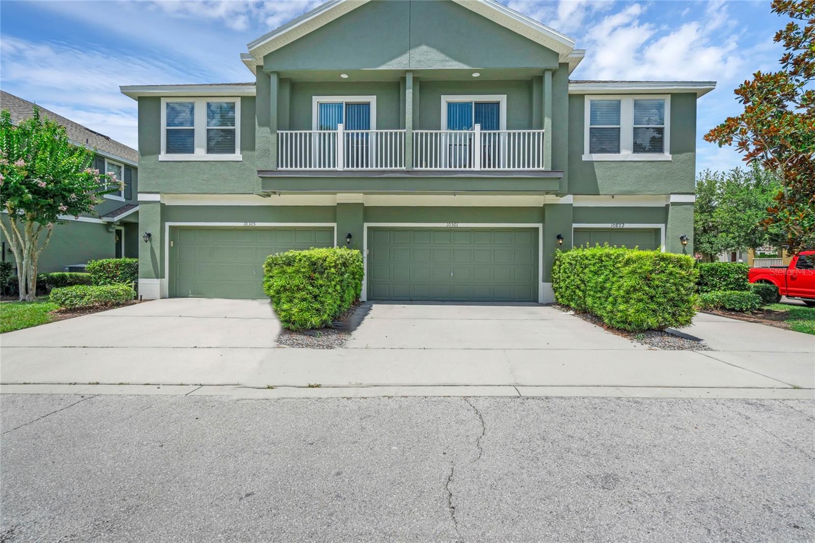 Image 2 of 37 For 10802 Eclipse Lily Way 50a