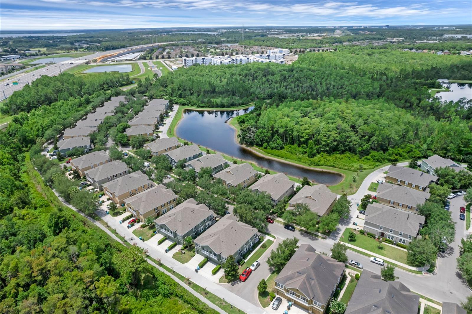 Image 29 of 37 For 10802 Eclipse Lily Way 50a