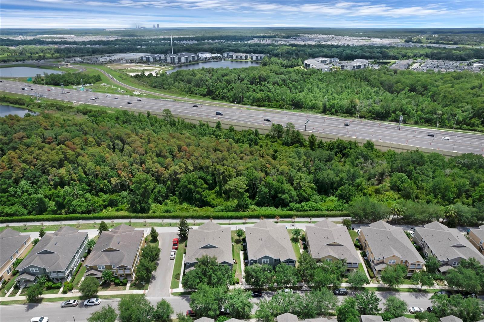 Image 33 of 37 For 10802 Eclipse Lily Way 50a