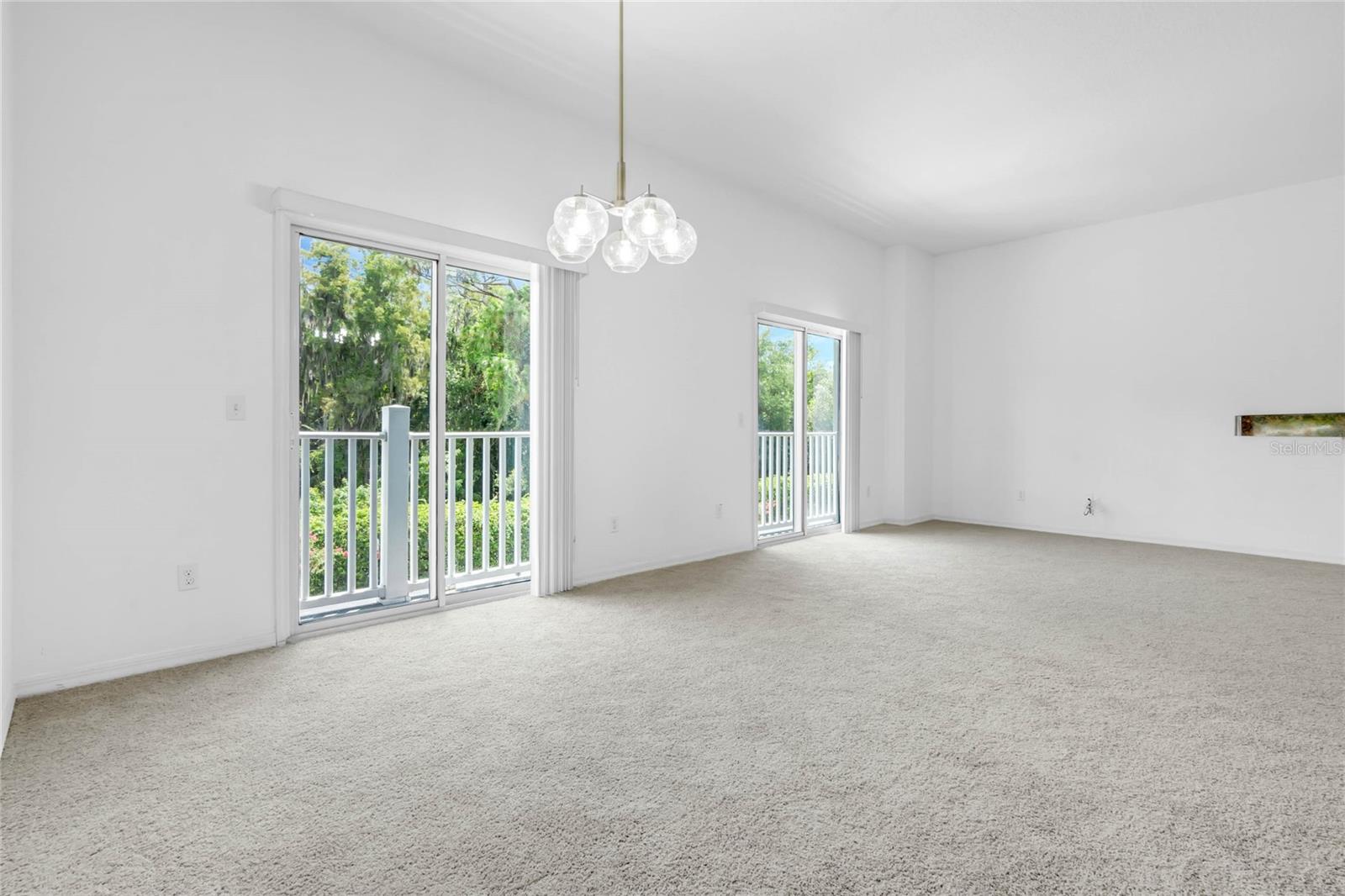 Image 9 of 37 For 10802 Eclipse Lily Way 50a