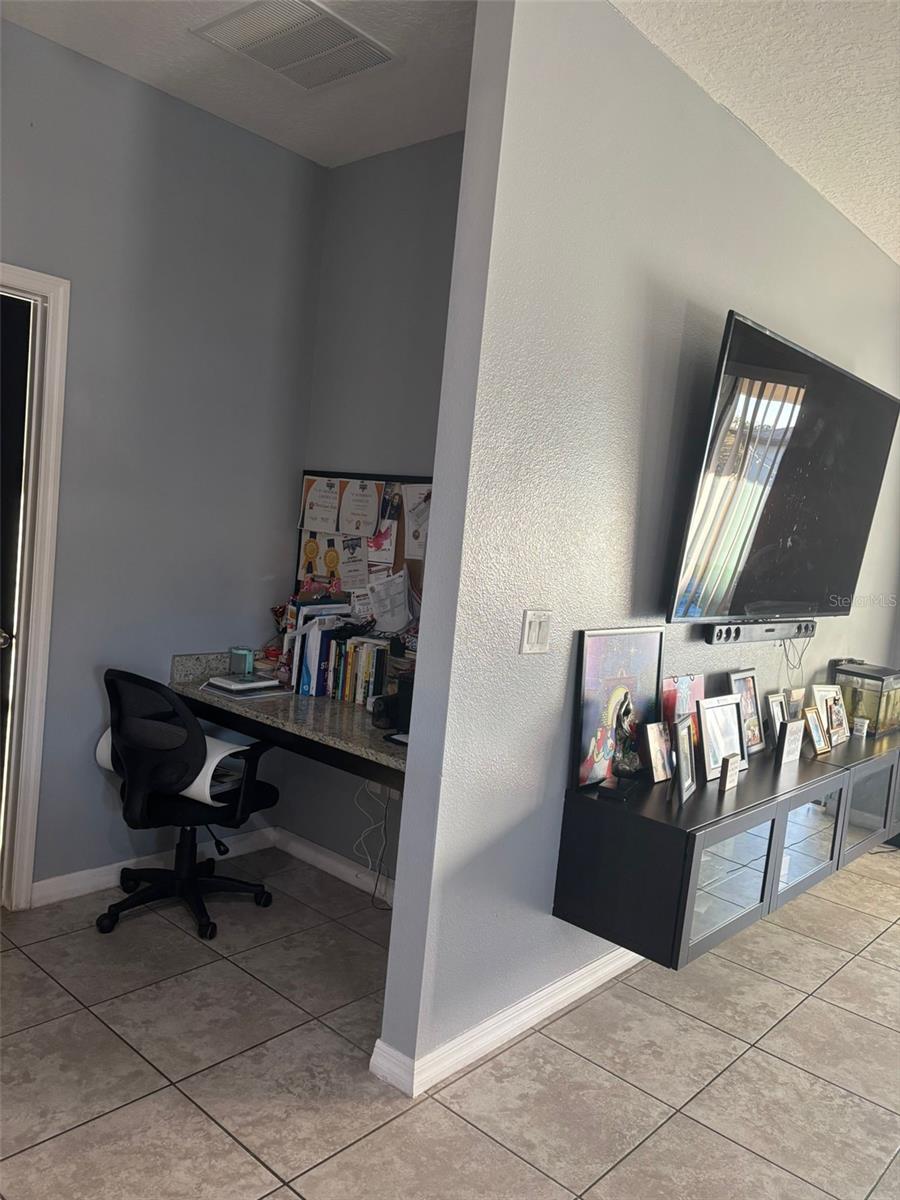 Image 14 of 42 For 1000 Vicenza Street