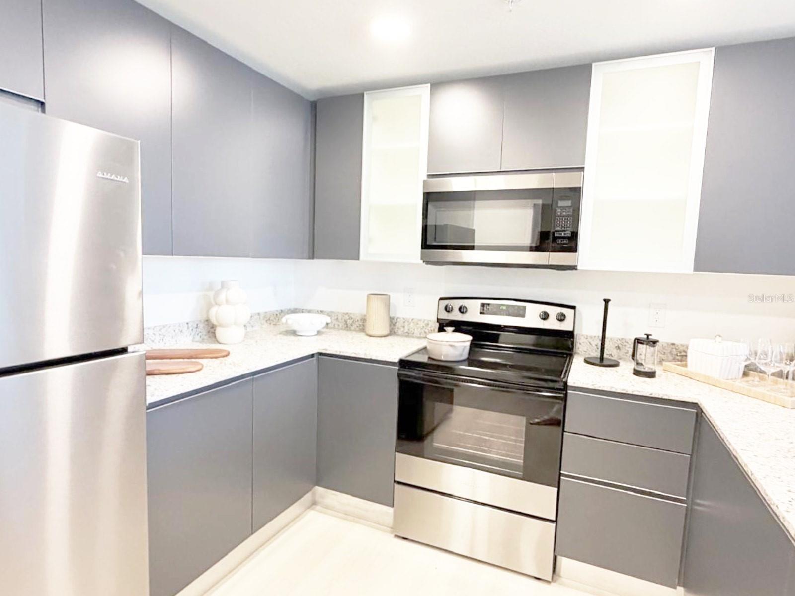 Image 14 of 32 For 5587 Millenia Park Blvd  519