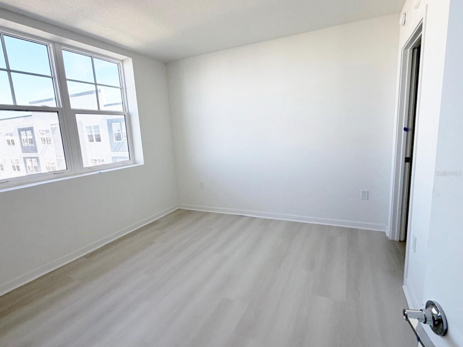 Image 18 of 32 For 5587 Millenia Park Blvd  519