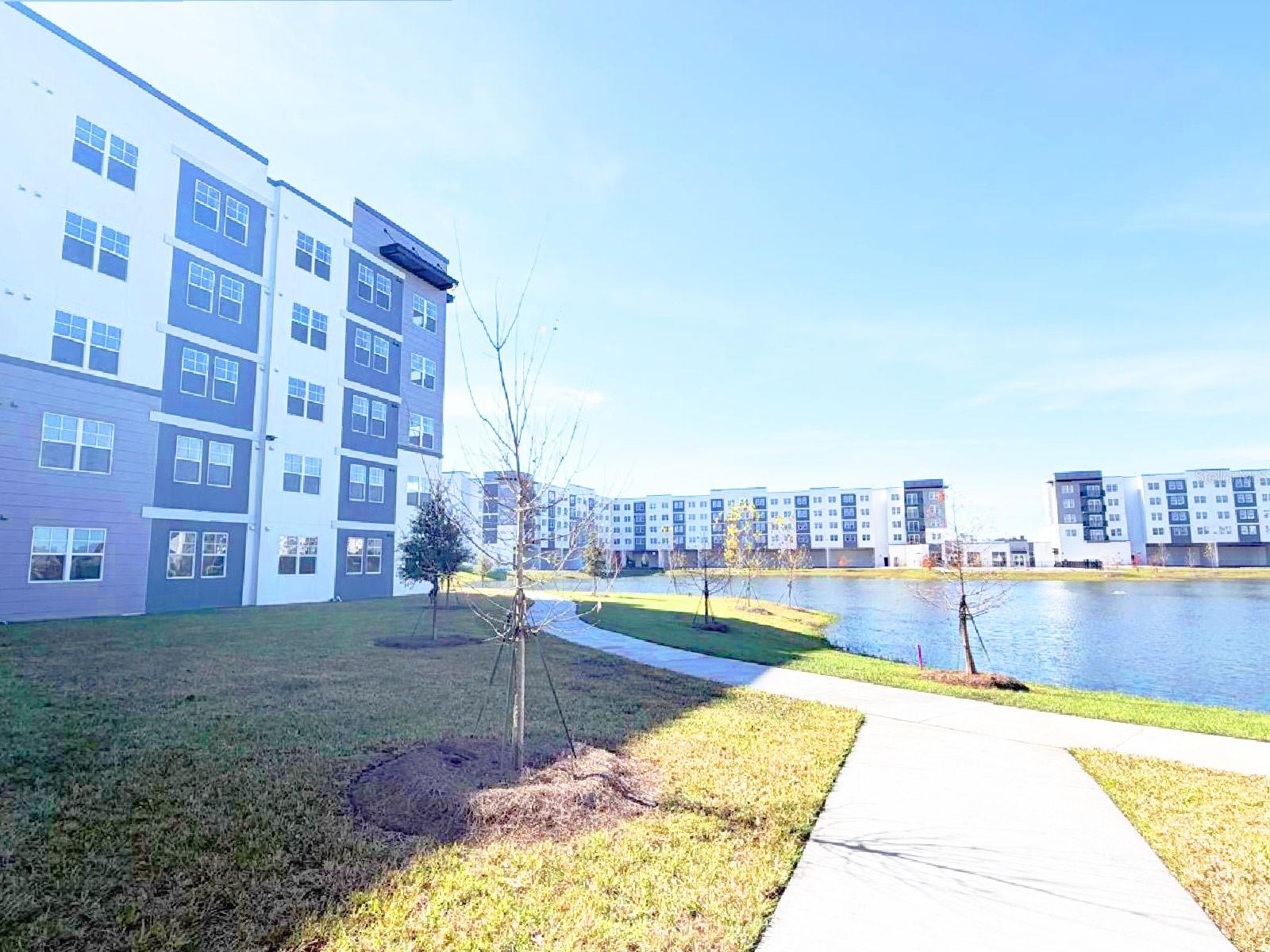 Image 2 of 32 For 5587 Millenia Park Blvd  519