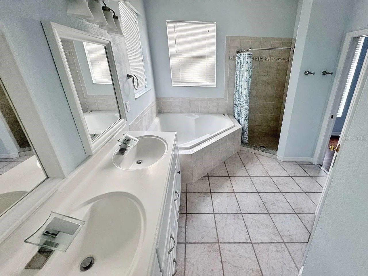 Image 14 of 21 For 13001 Yardsley Court