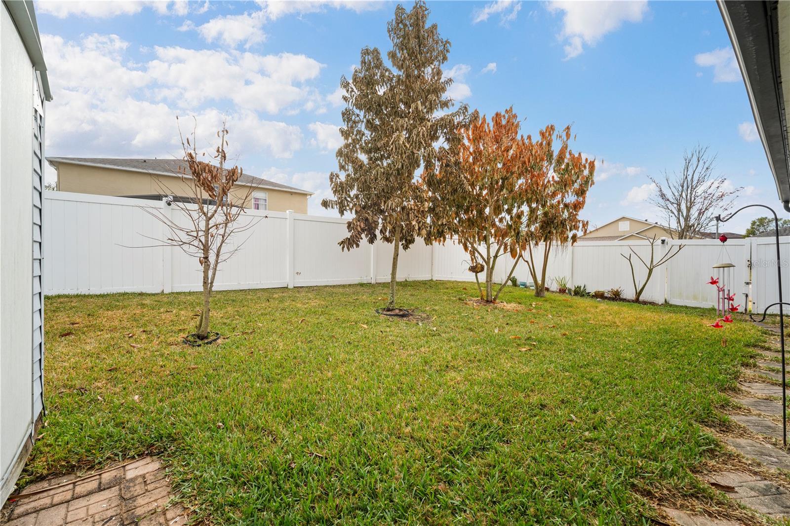 Image 30 of 35 For 709 Clifton Hills Street