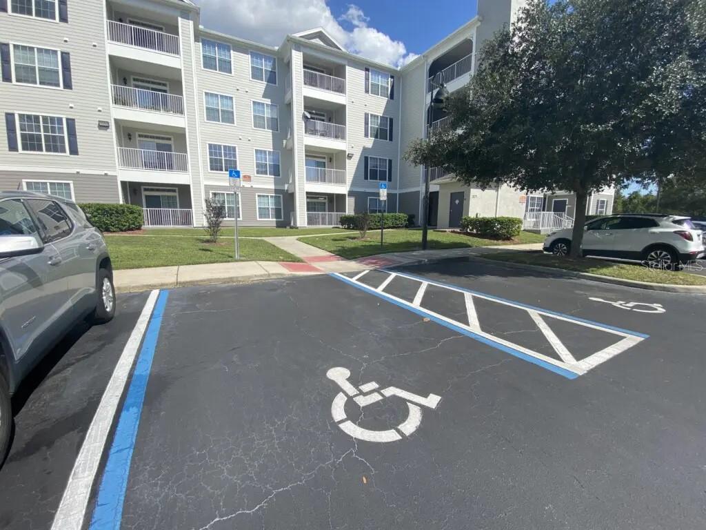 Image 34 of 37 For 3176 Feltrim Place 101