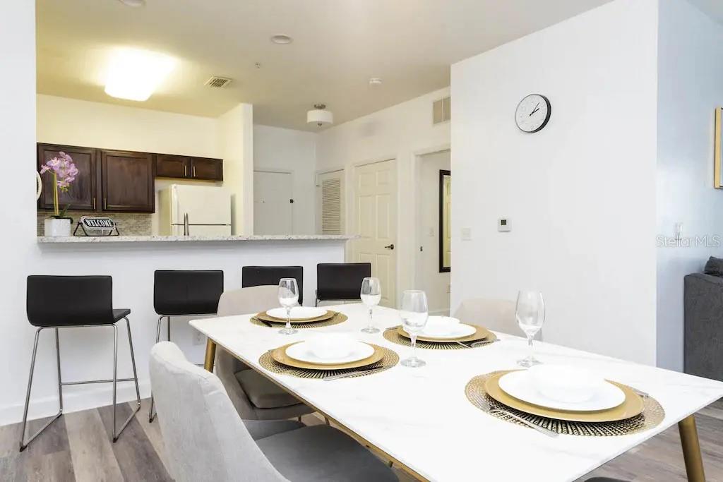 Image 4 of 37 For 3176 Feltrim Place 101