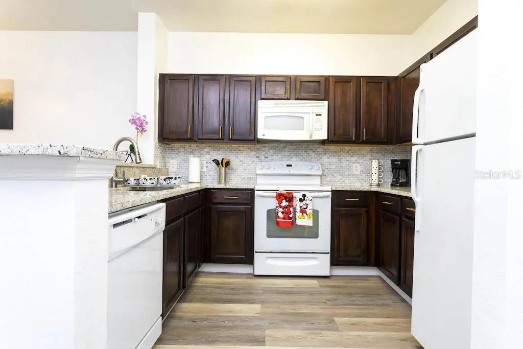 Image 5 of 37 For 3176 Feltrim Place 101