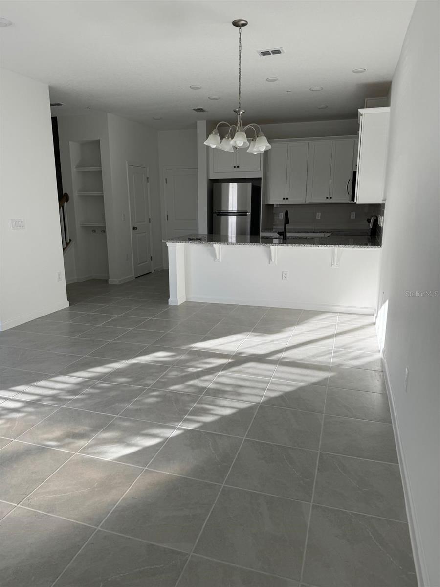 Image 9 of 9 For 7840 Clove Hitch Way