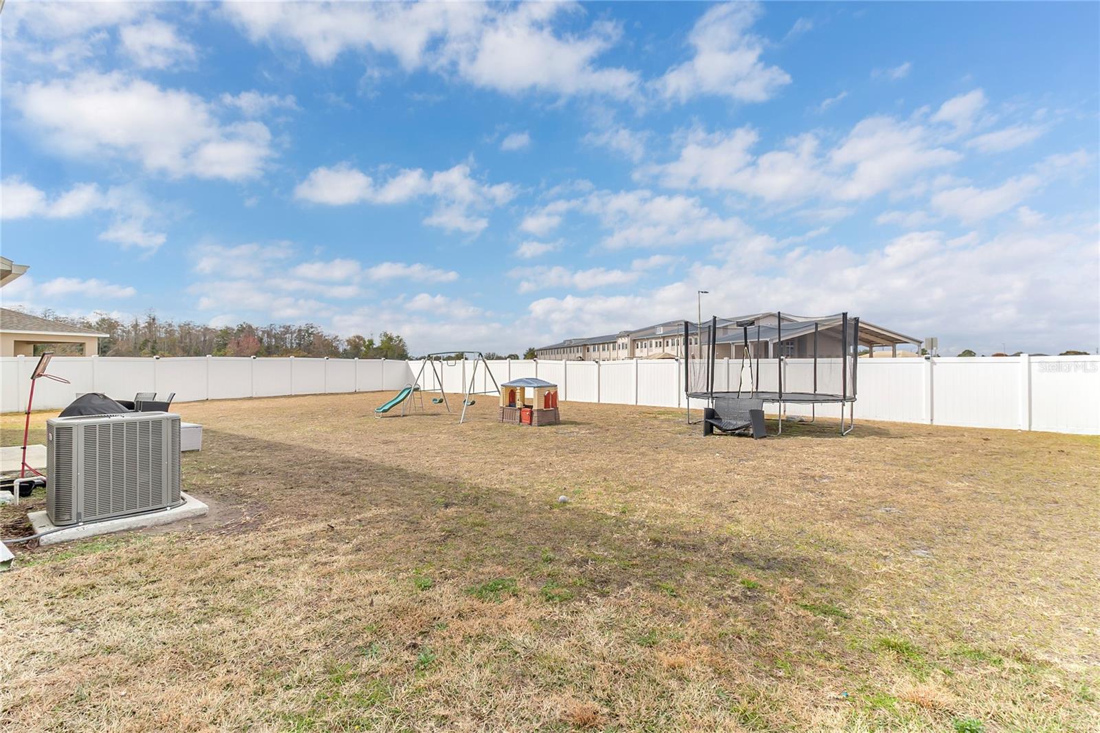 Image 26 of 28 For 132 Citrine Loop