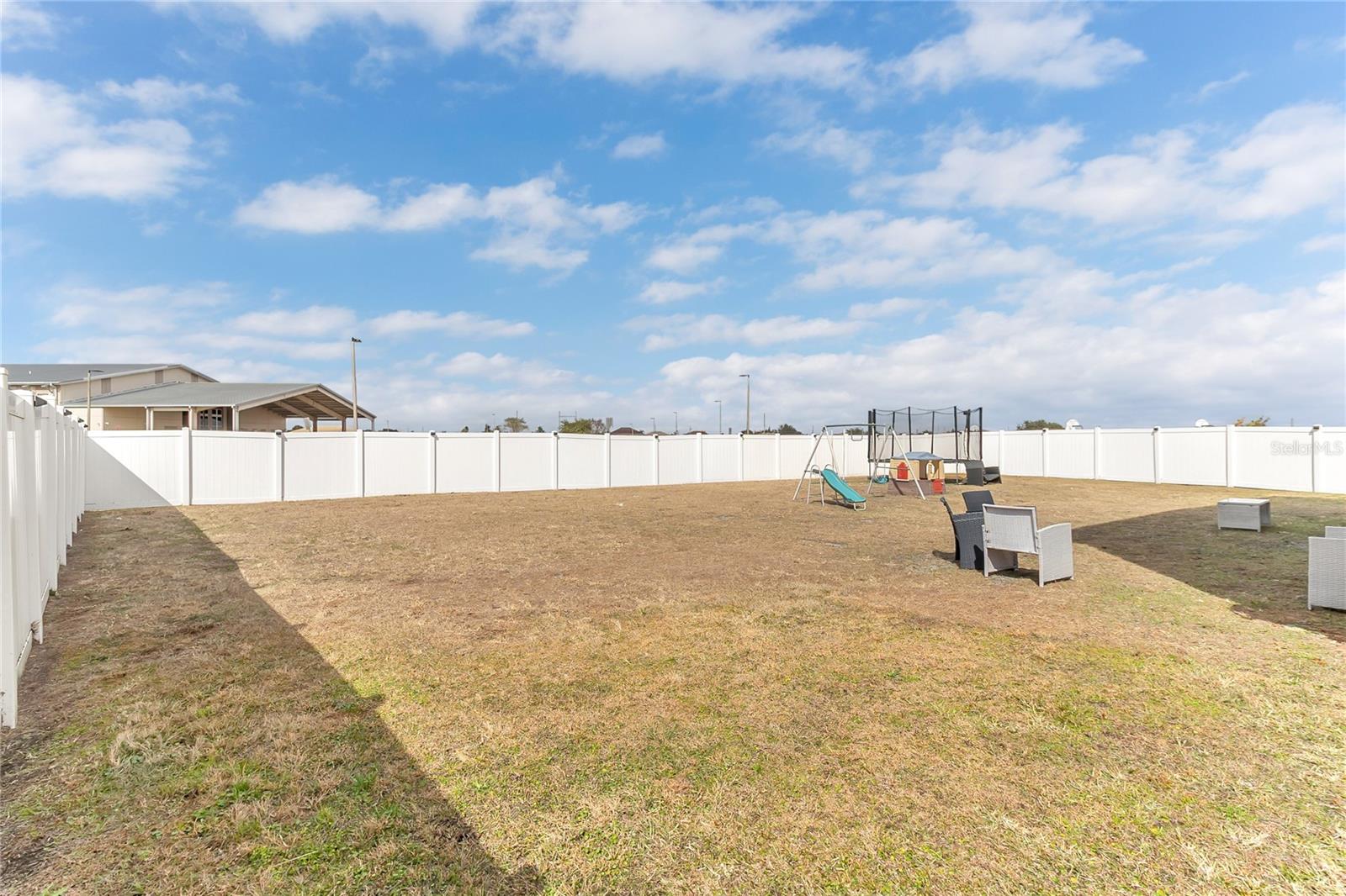 Image 28 of 28 For 132 Citrine Loop