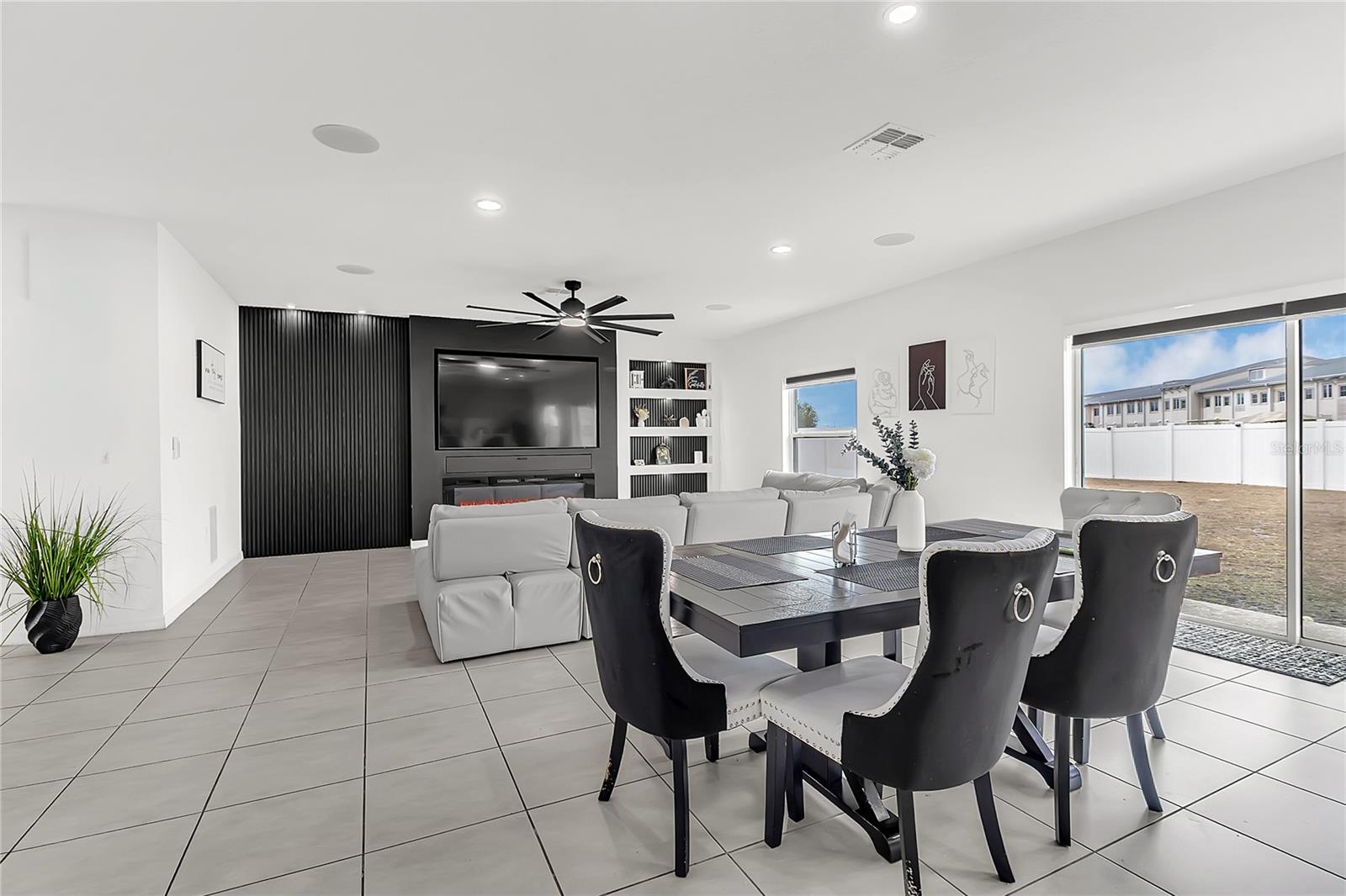 Image 9 of 28 For 132 Citrine Loop