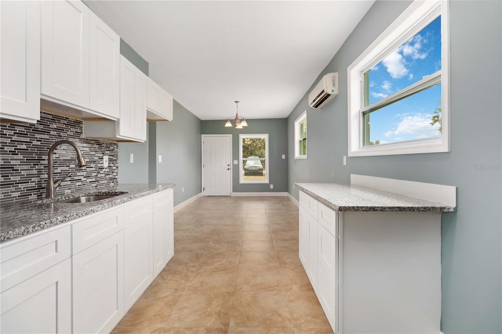 Image 5 of 14 For 3922 Ridgewood Drive