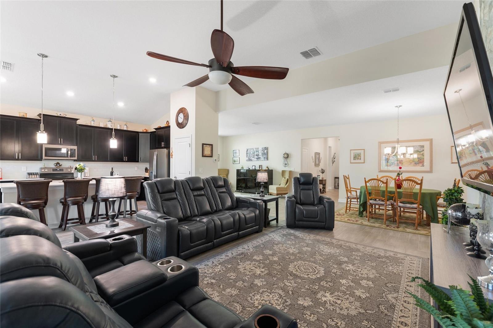 Image 11 of 85 For 8979 Croquet Court