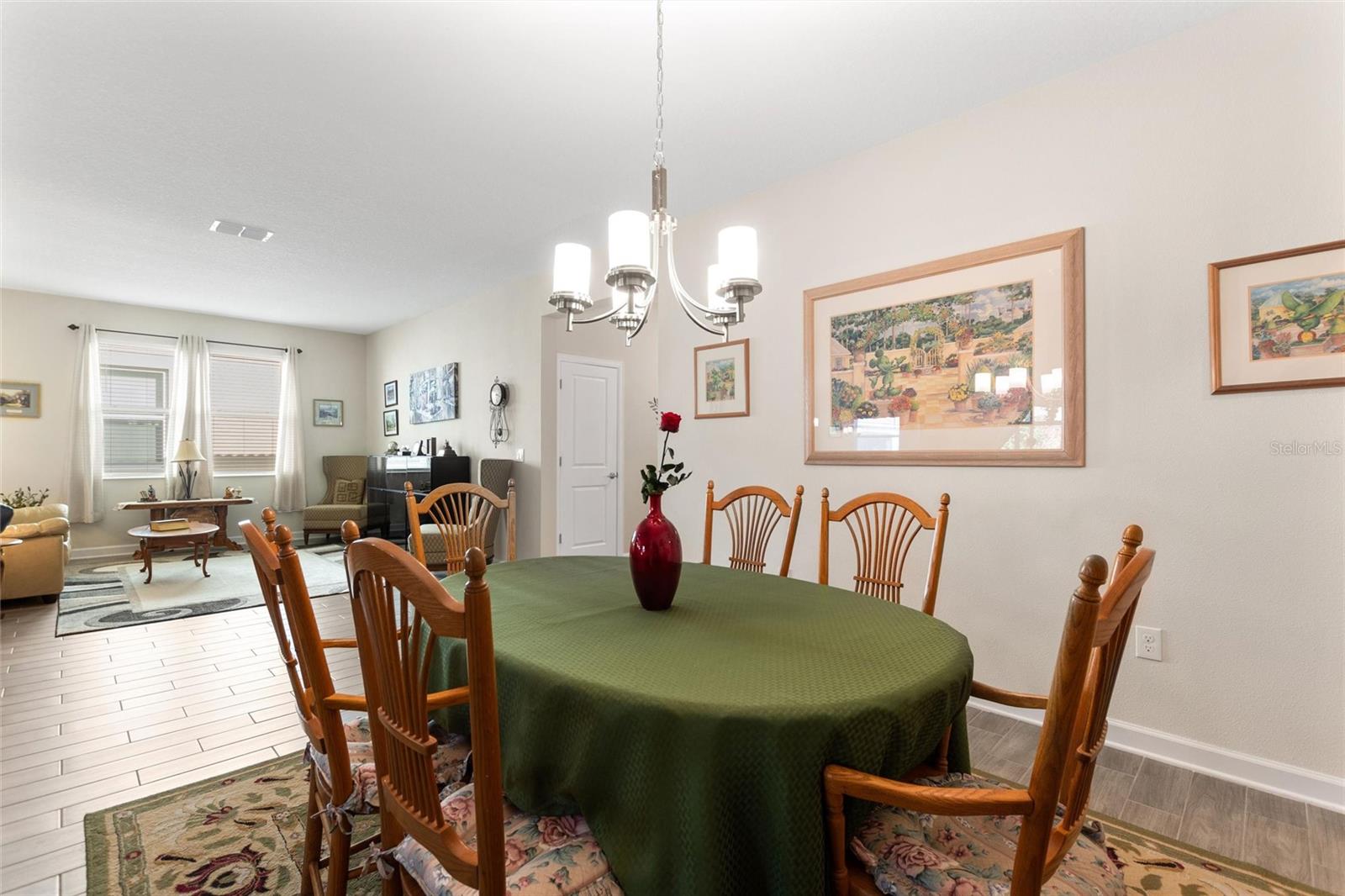 Image 17 of 85 For 8979 Croquet Court