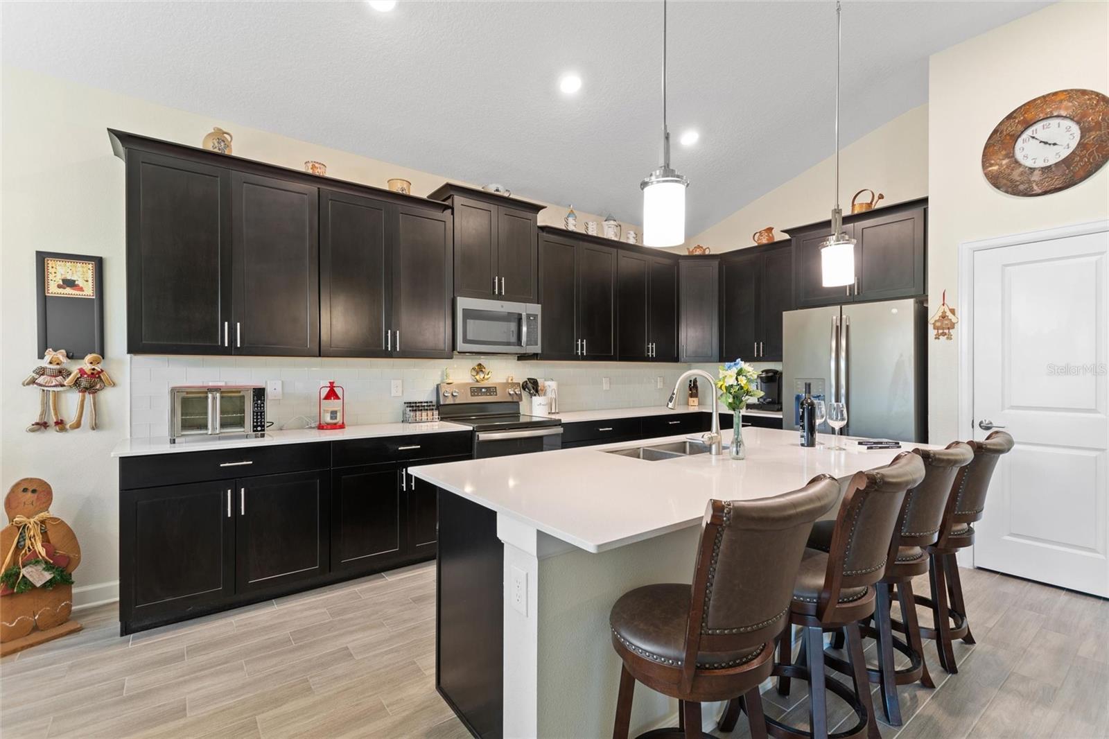 Image 4 of 85 For 8979 Croquet Court