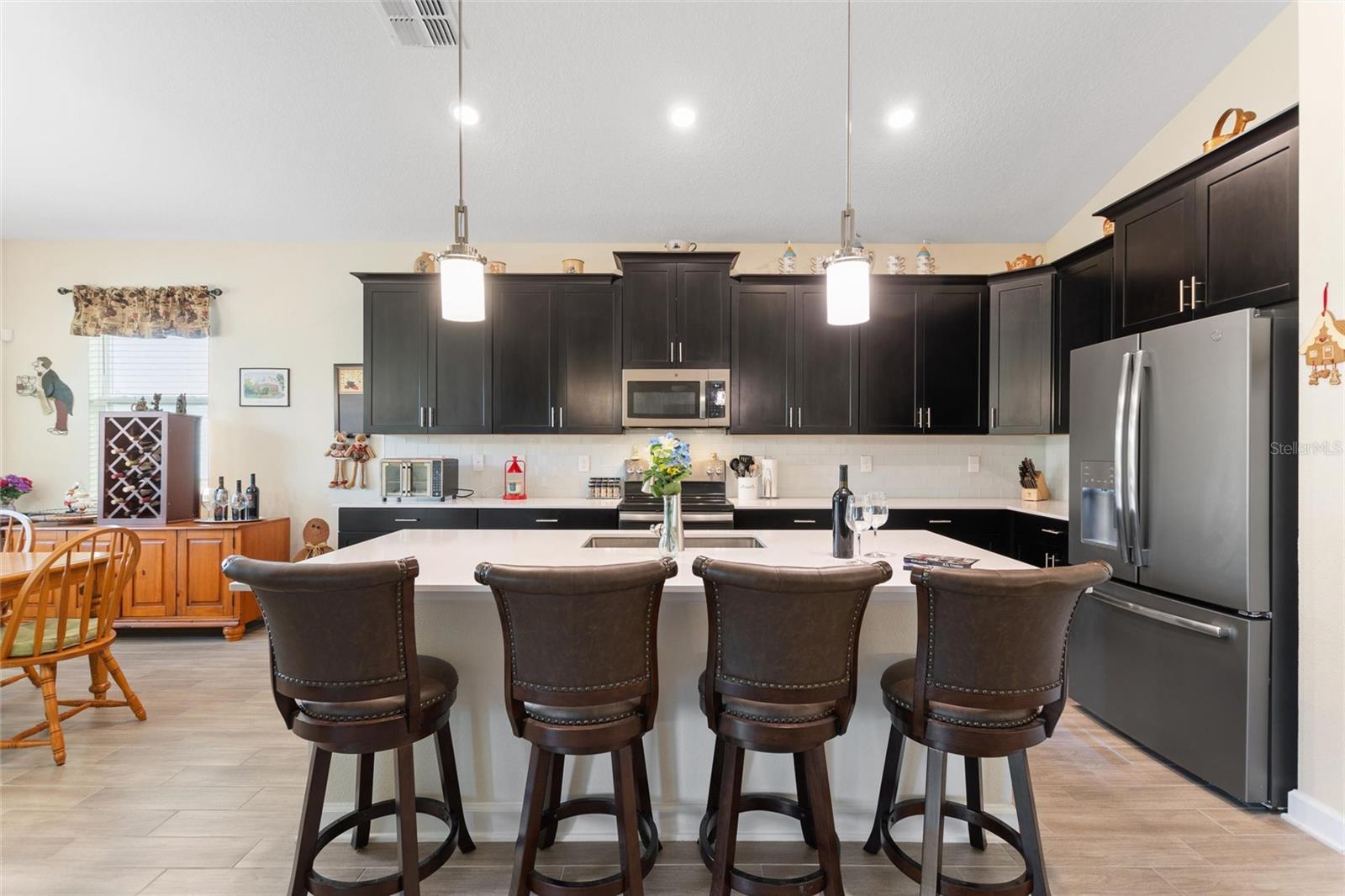 Image 6 of 85 For 8979 Croquet Court