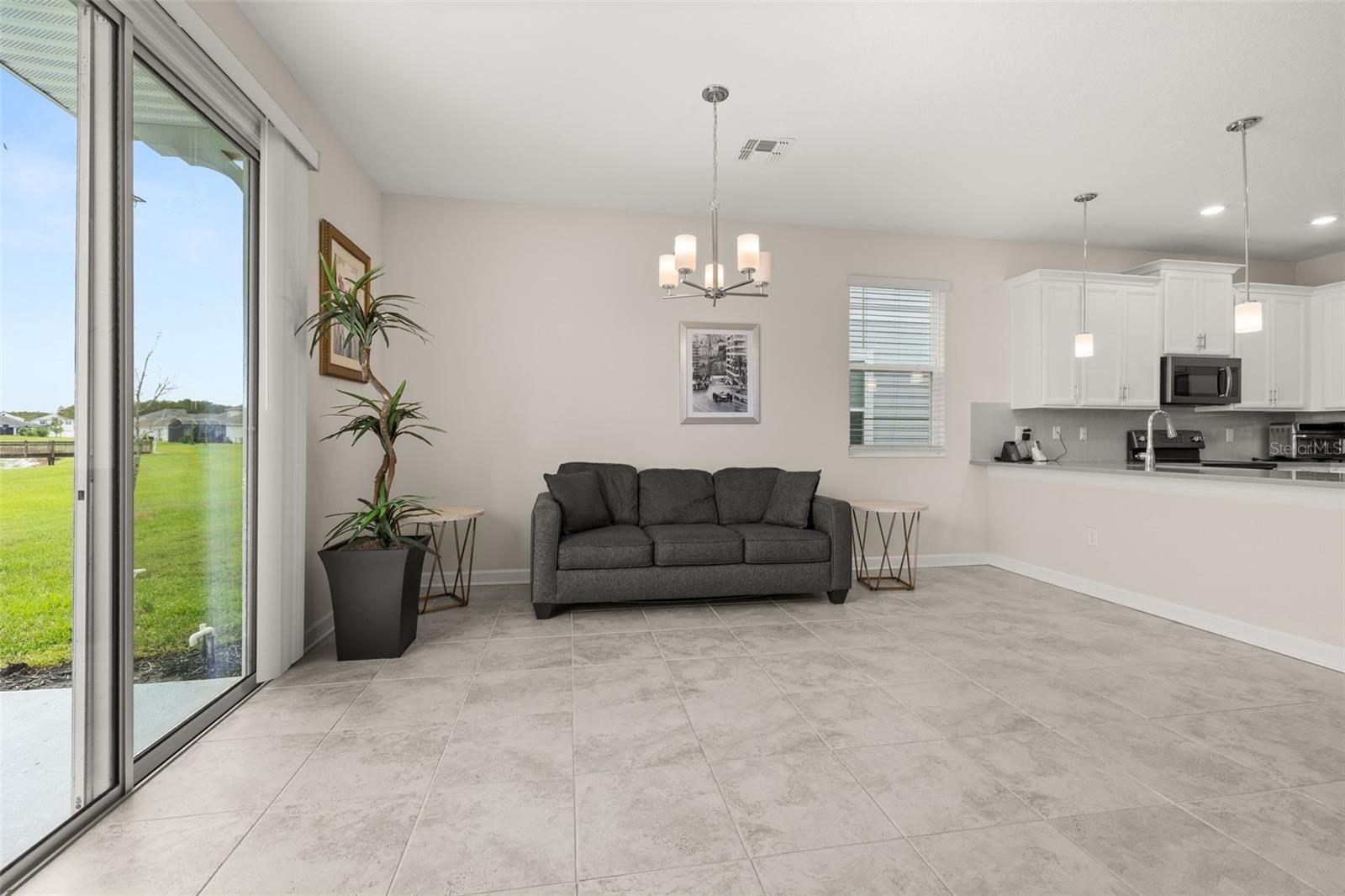 Image 11 of 33 For 4880 Tribute Trail