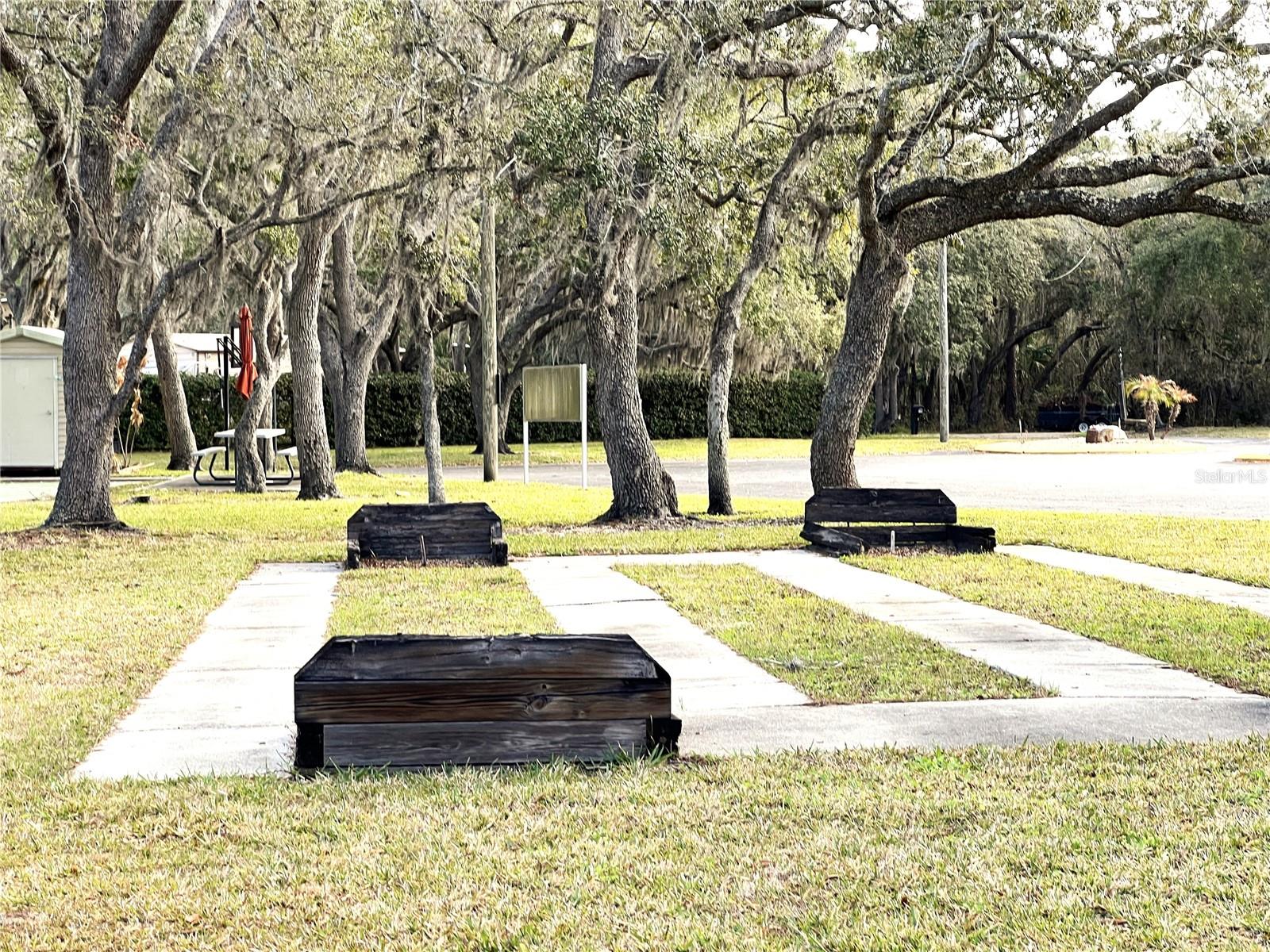 Image 13 of 18 For 1305 Pine Island Drive N