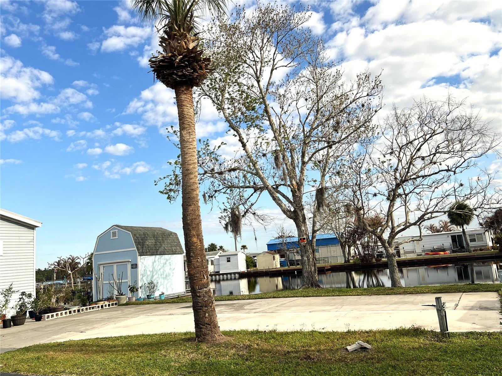 Image 6 of 18 For 1305 Pine Island Drive N