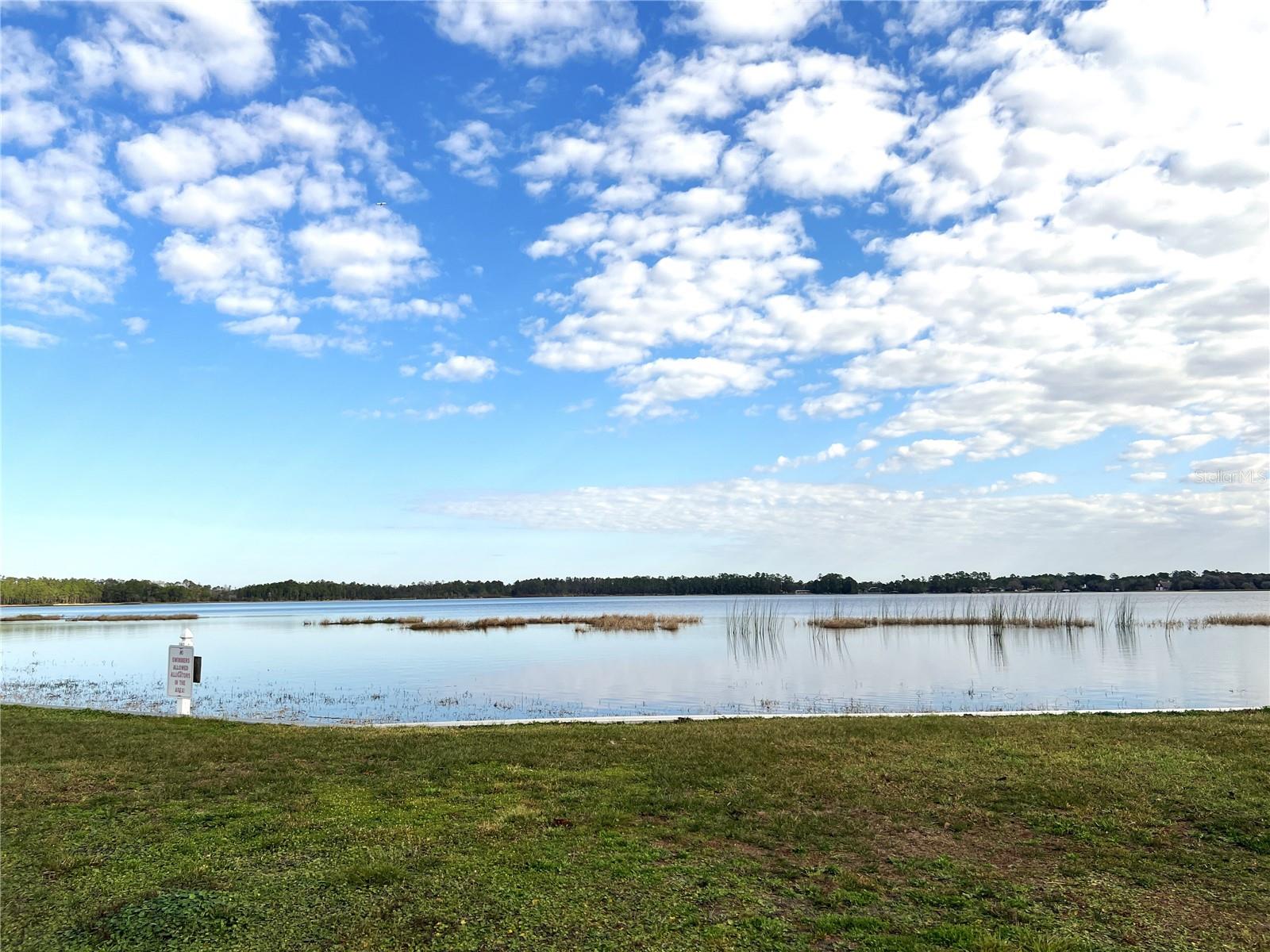 Image 8 of 18 For 1305 Pine Island Drive N