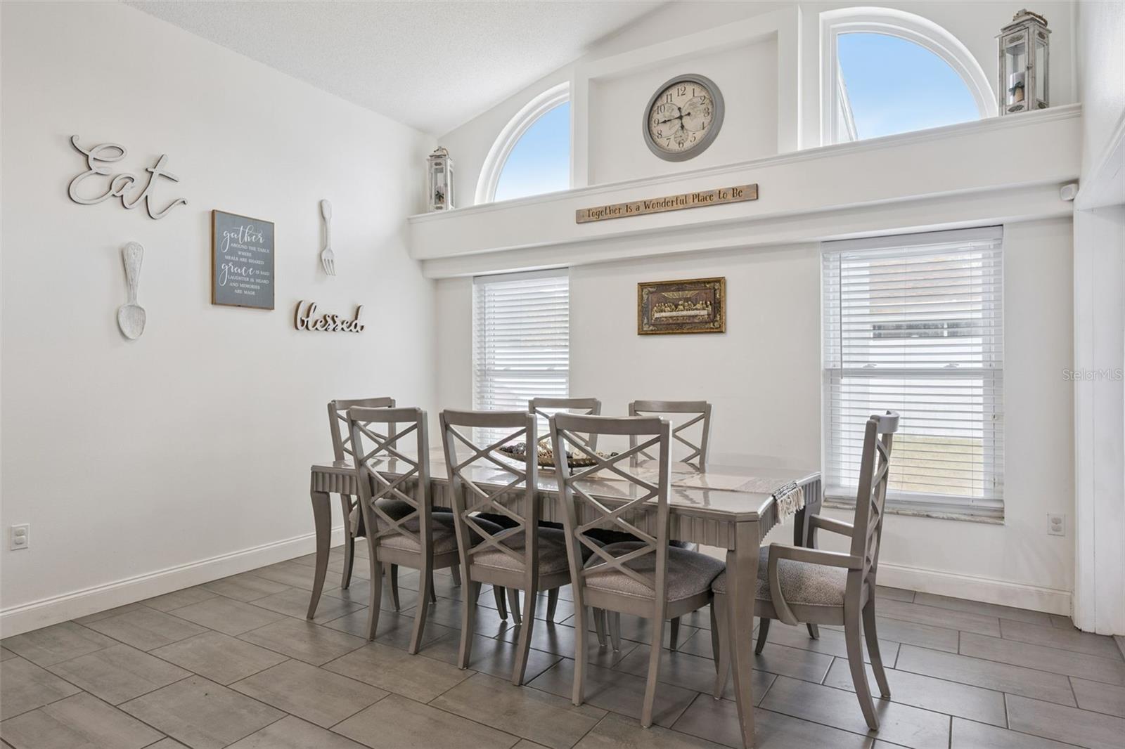 Image 16 of 43 For 13607 Hawkeye Drive