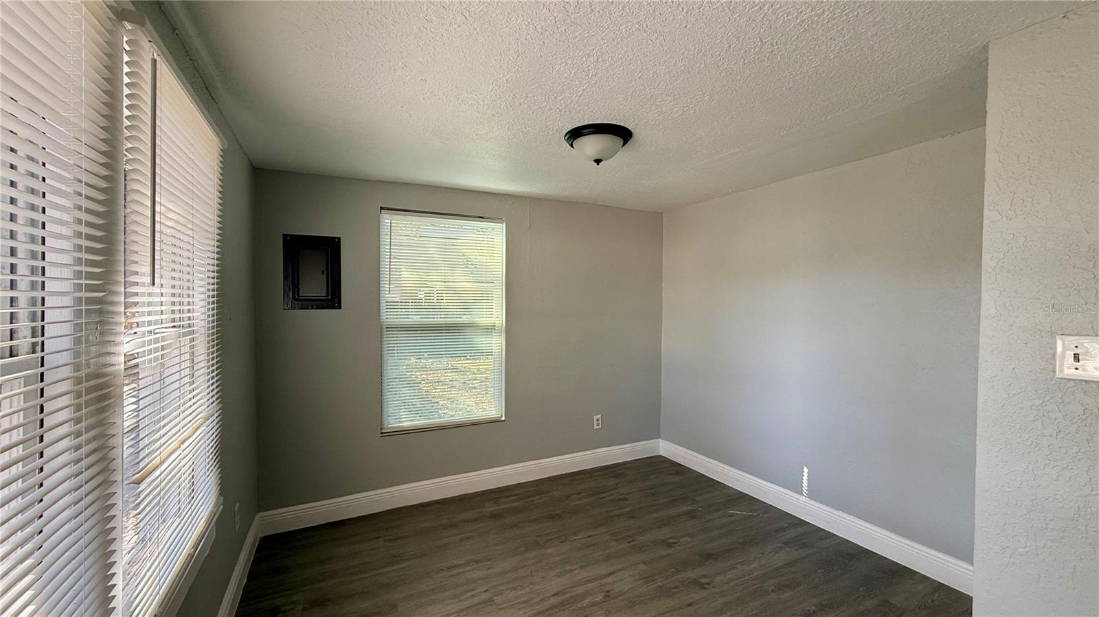 Image 6 of 12 For 508 Finley Avenue A