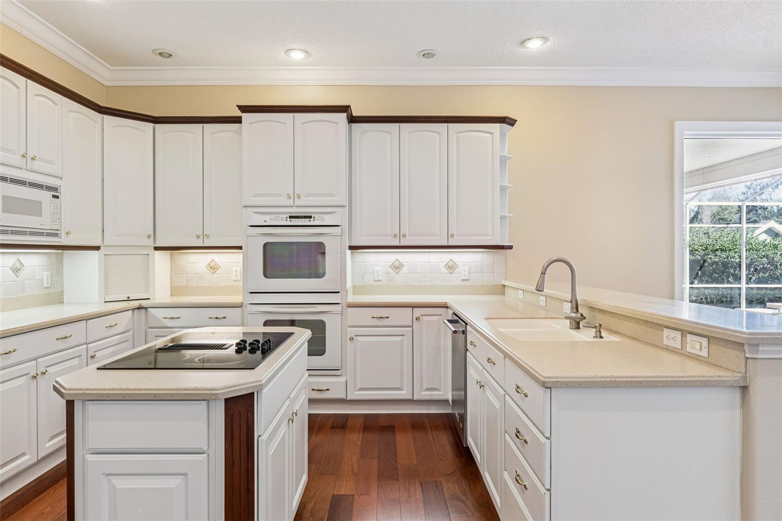 Image 24 of 66 For 5355 Mill Stream Ct