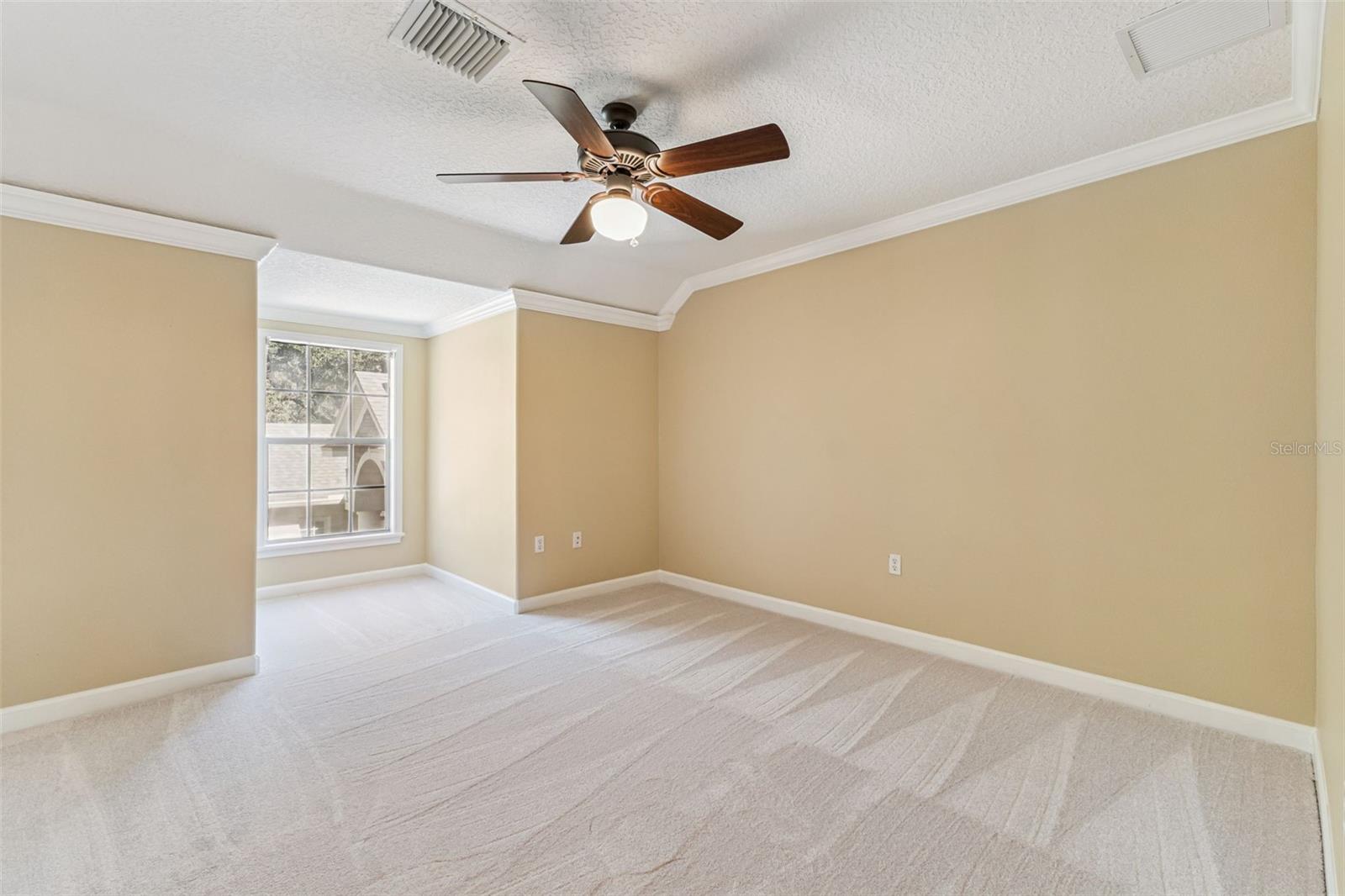 Image 34 of 66 For 5355 Mill Stream Ct