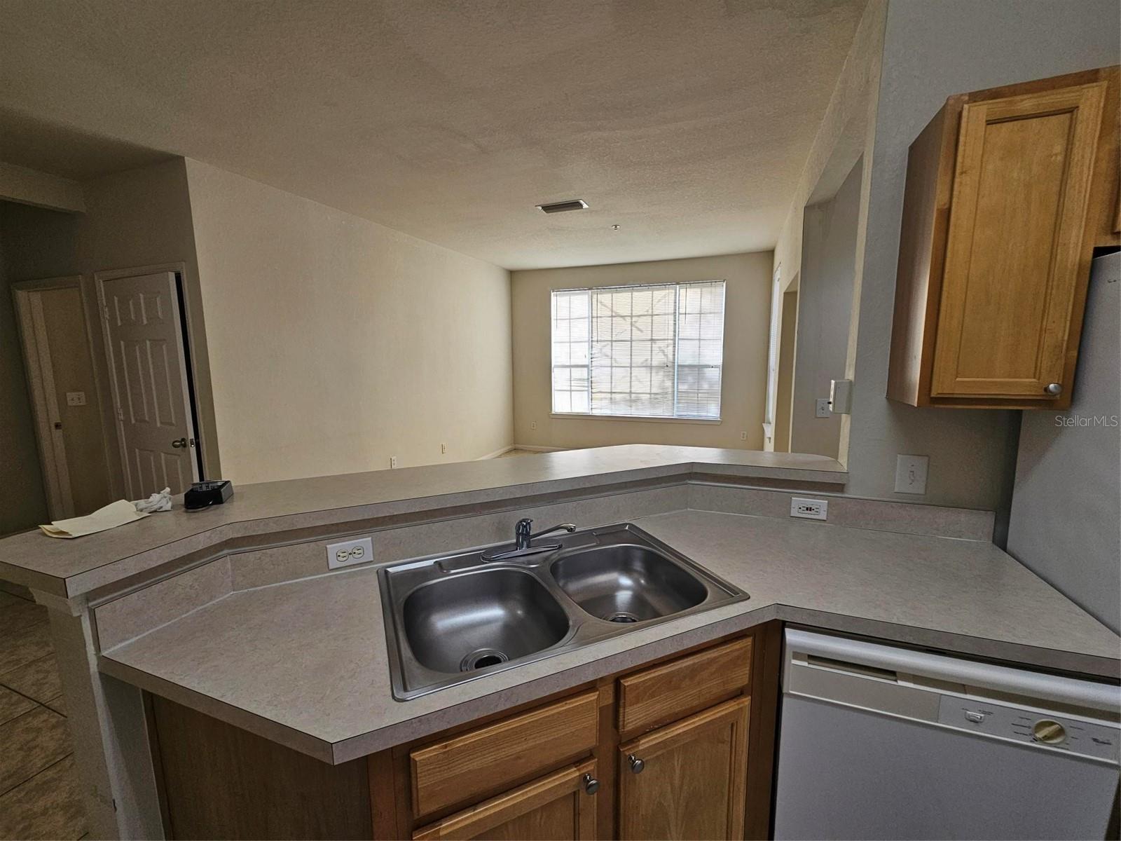 Image 10 of 28 For 9005 Lee Vista Boulevard 1803