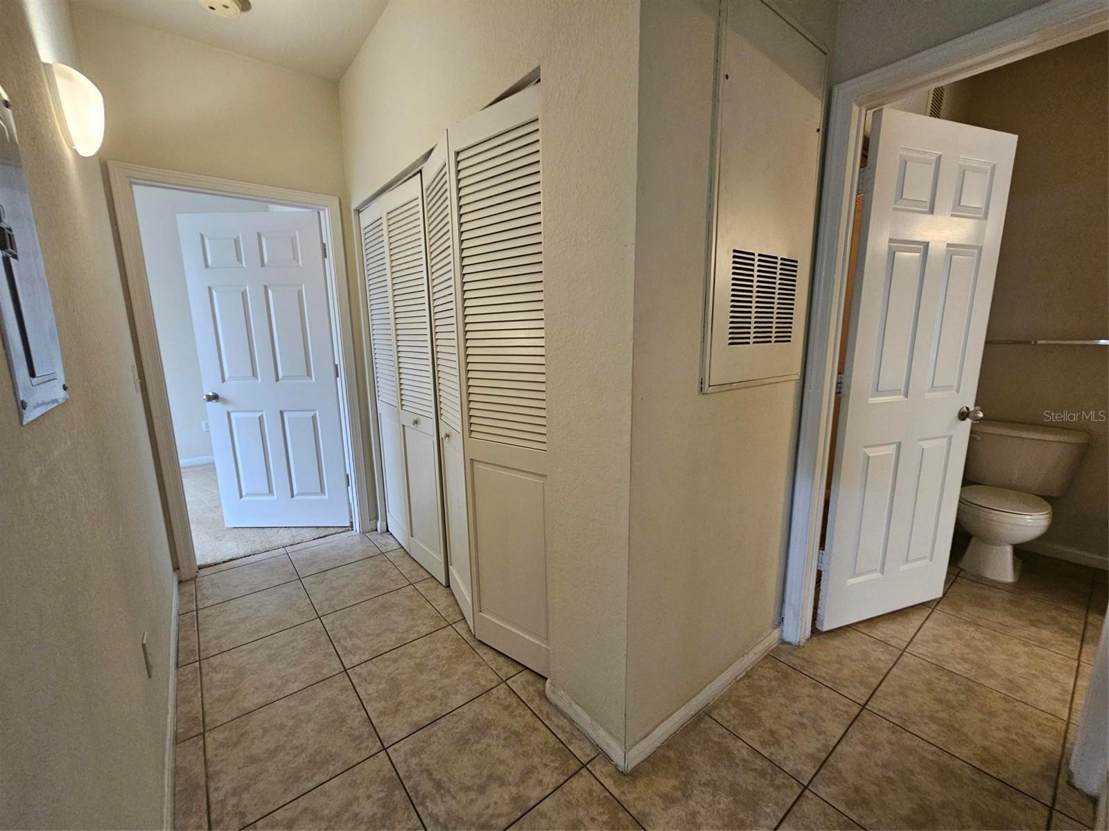 Image 15 of 28 For 9005 Lee Vista Boulevard 1803