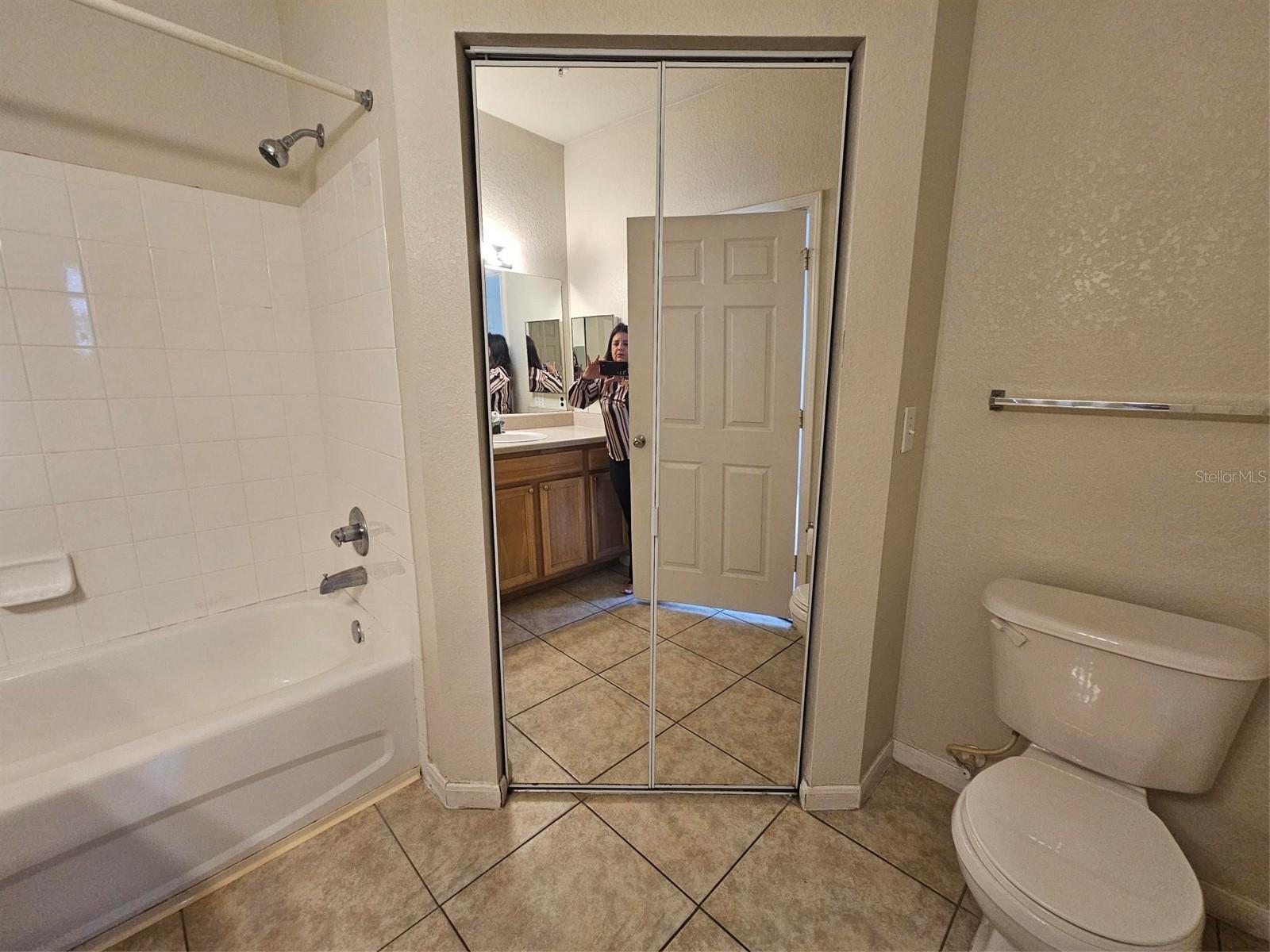 Image 18 of 28 For 9005 Lee Vista Boulevard 1803