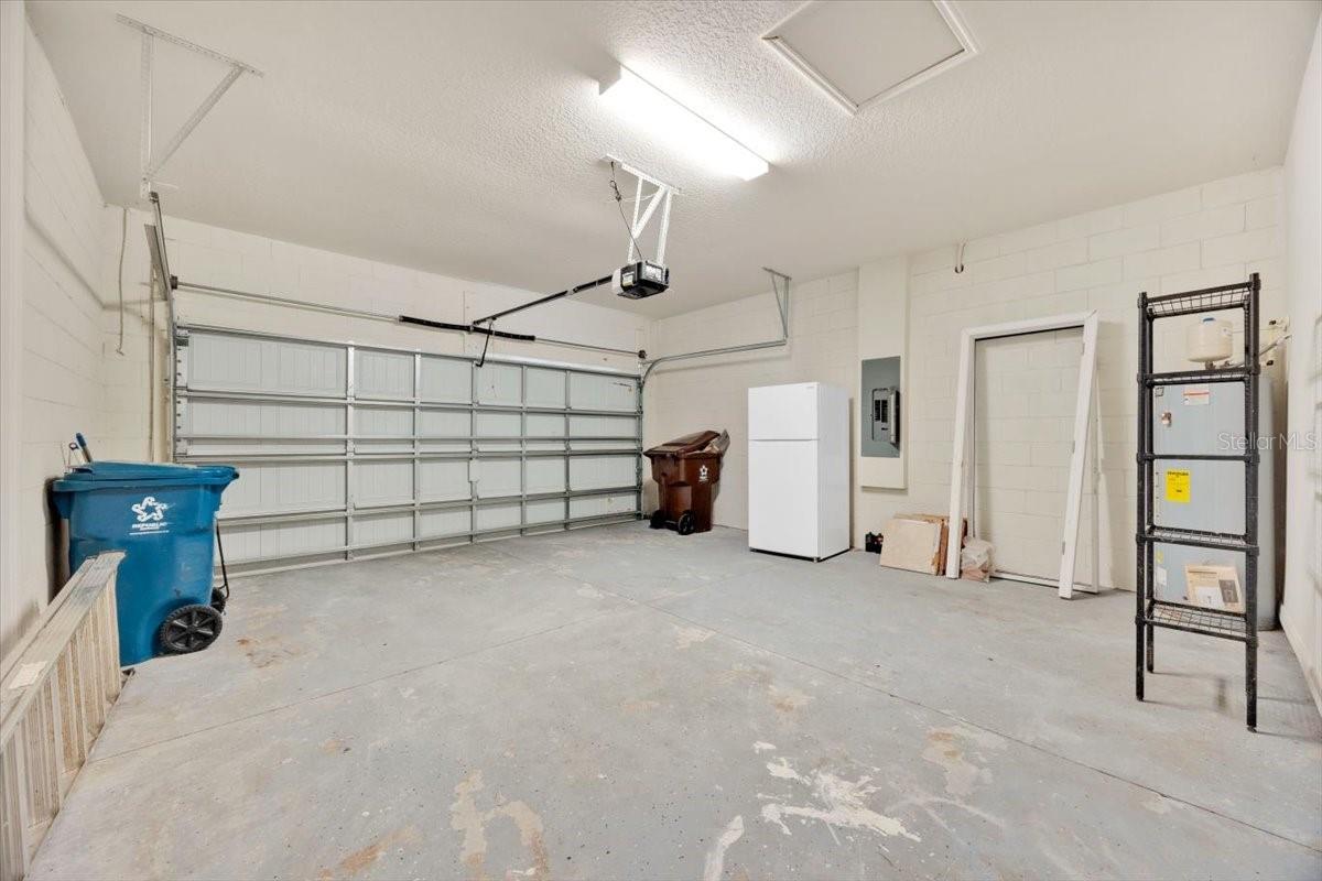 Image 17 of 27 For 8755 Rindge Road